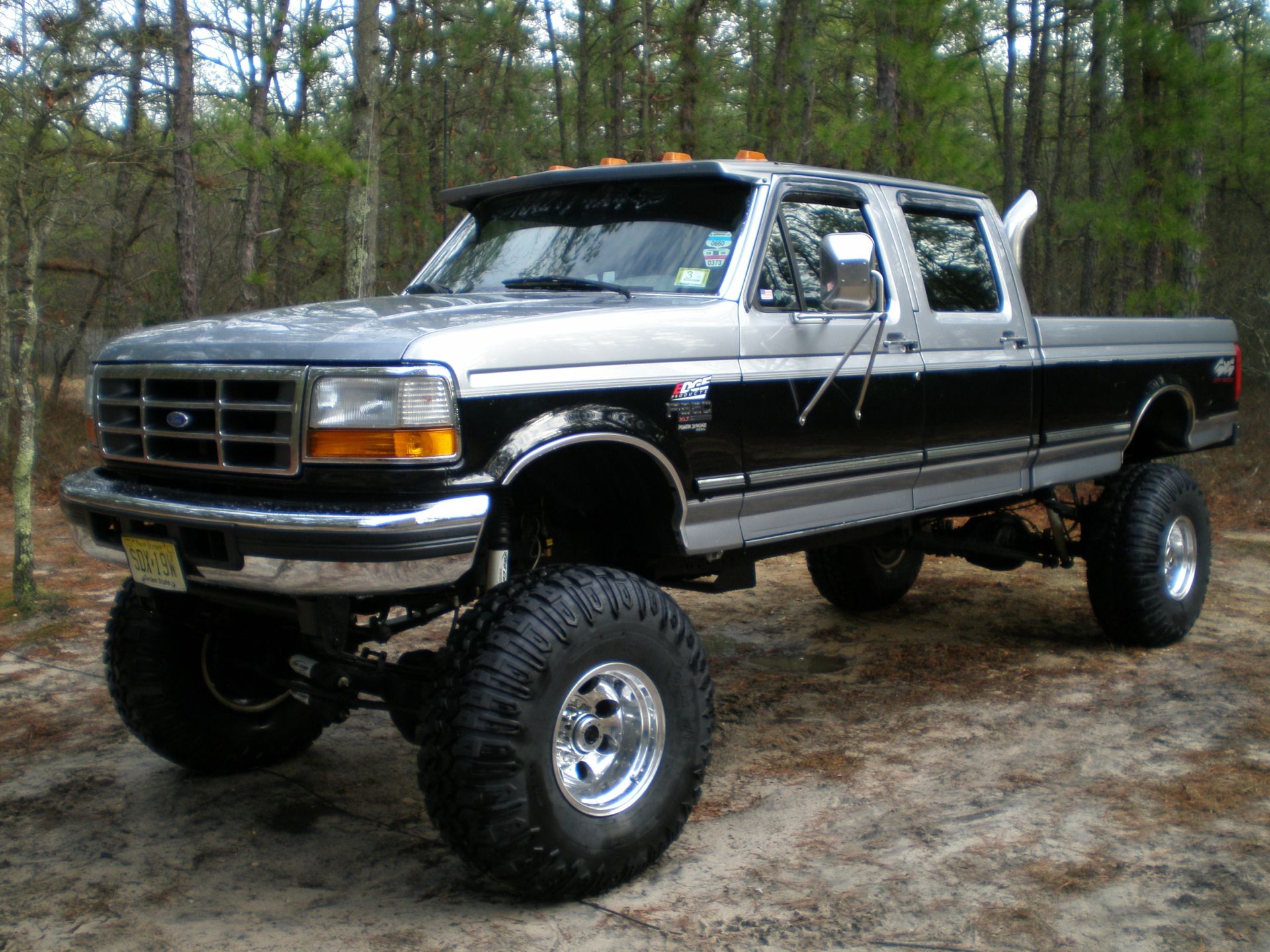 Pickup Ford sollevato fuoristrada, 1920x1440 WUXGA, Laptop