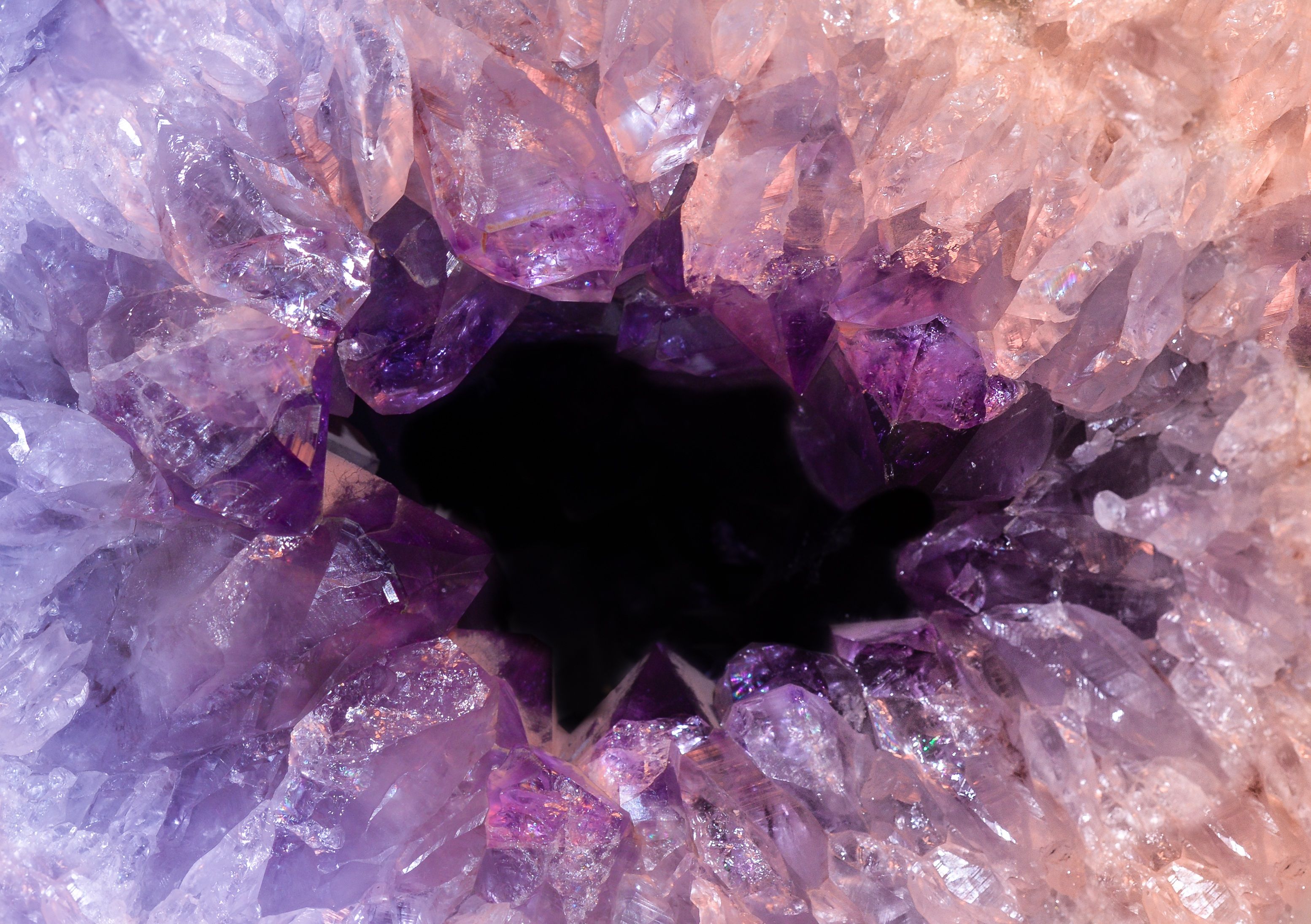 Geode di ametista viola, 3107x2190 2K, Desktop