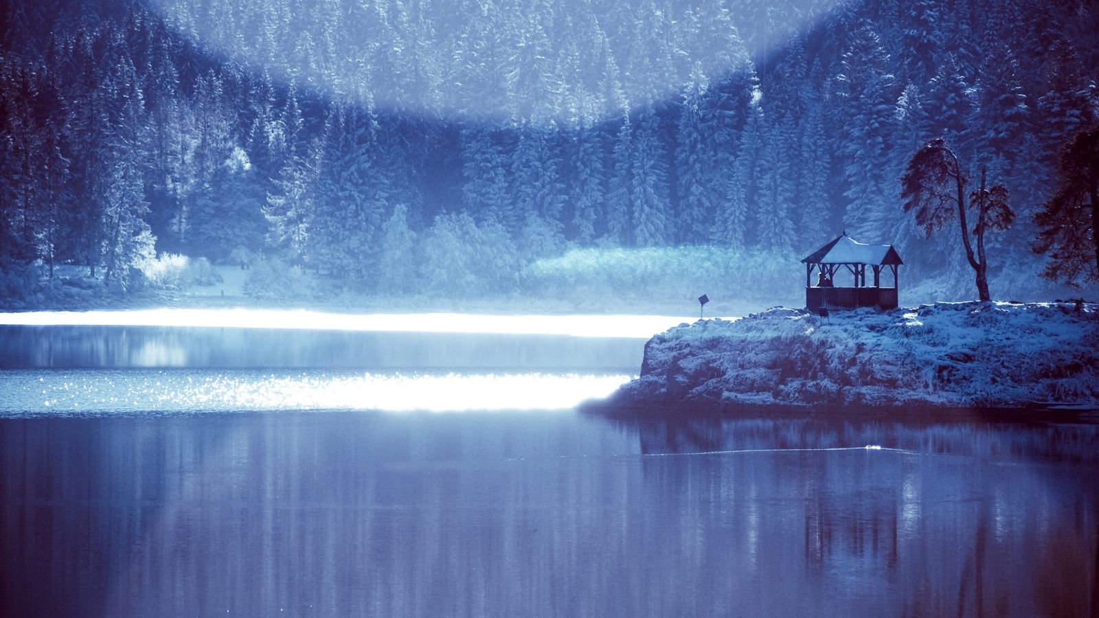 Paesaggio invernale con gazebo, 1600x900 HD, Monitor Gaming