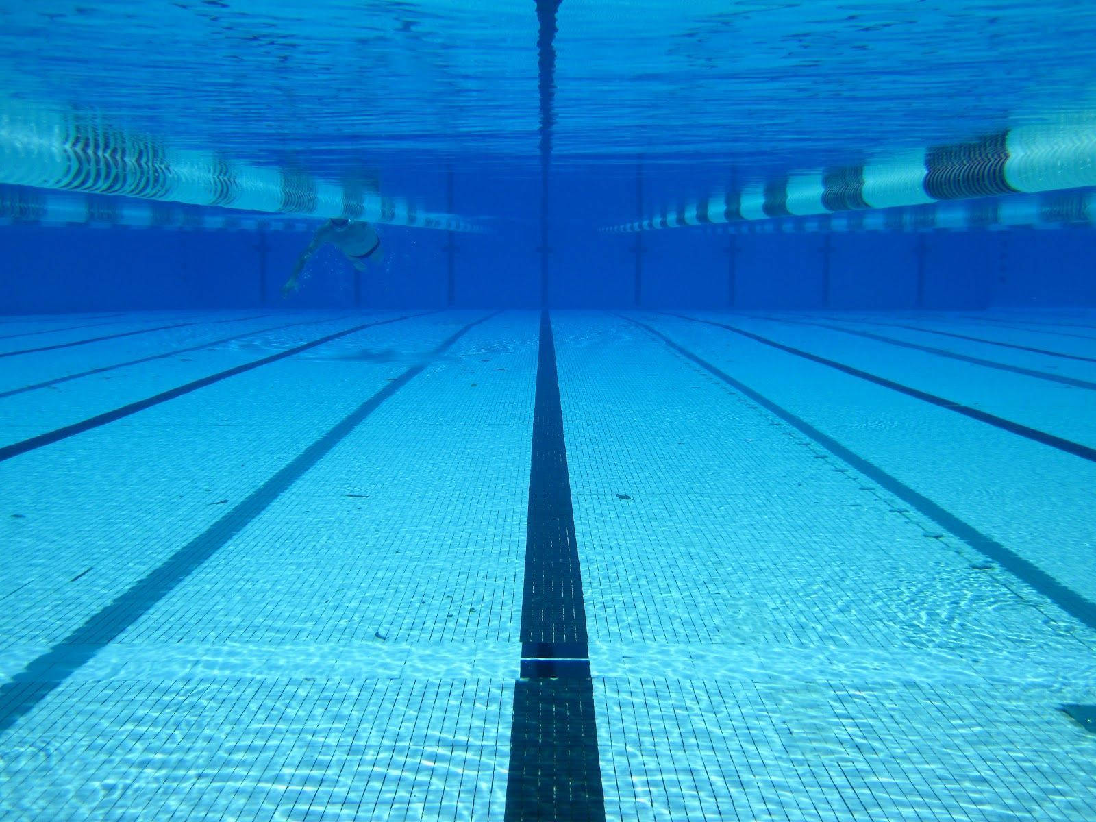 Piscina vista subacquea corsie, 1600x1200 HD, Lenovo Legion