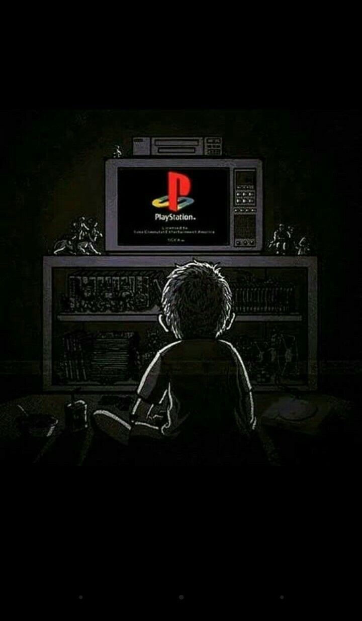 Bambino davanti TV PlayStation, 720x1236 Verticale, iPhone