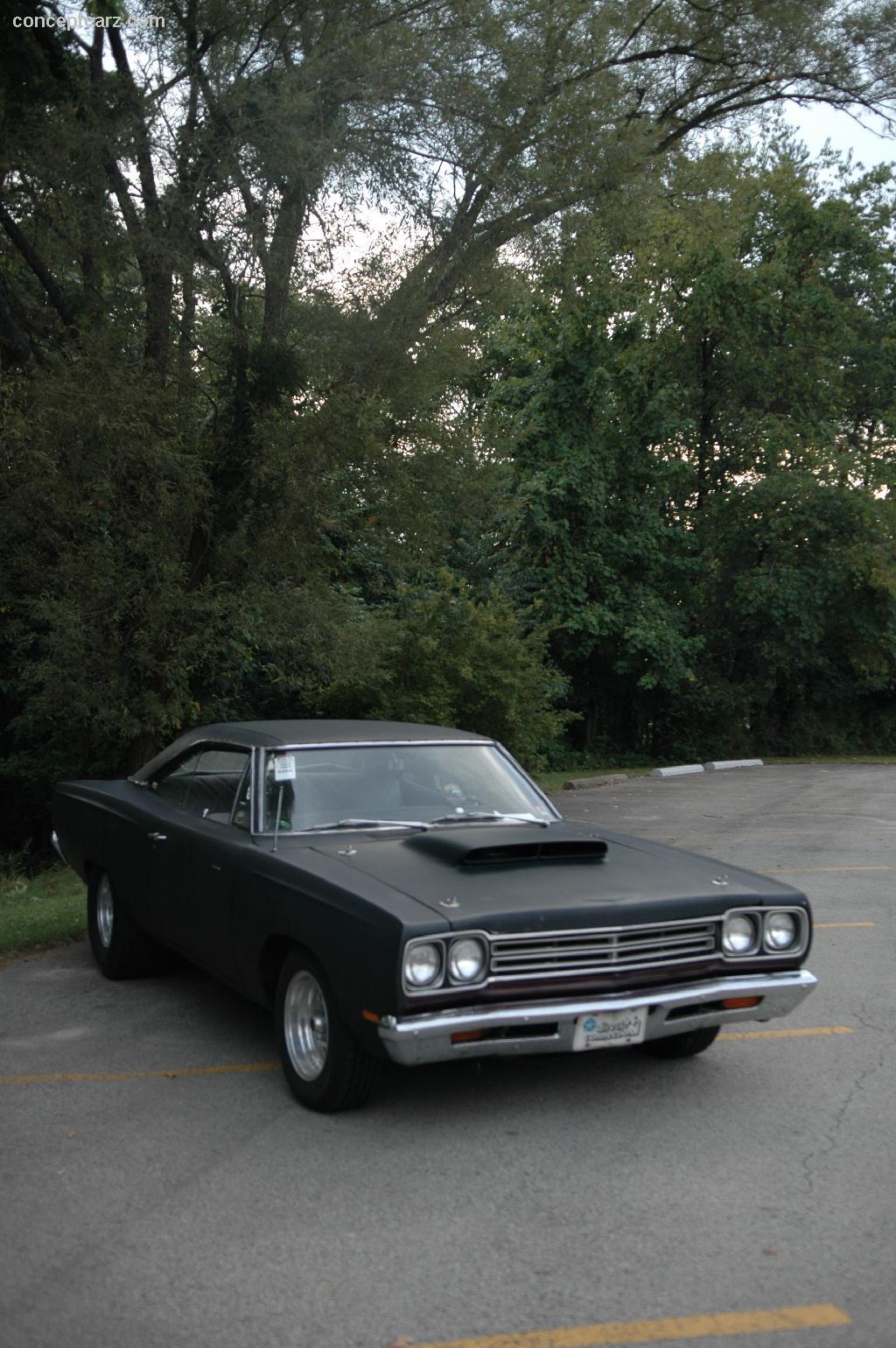Plymouth Road Runner verde, 1600x1200 HD Ready, Laptop