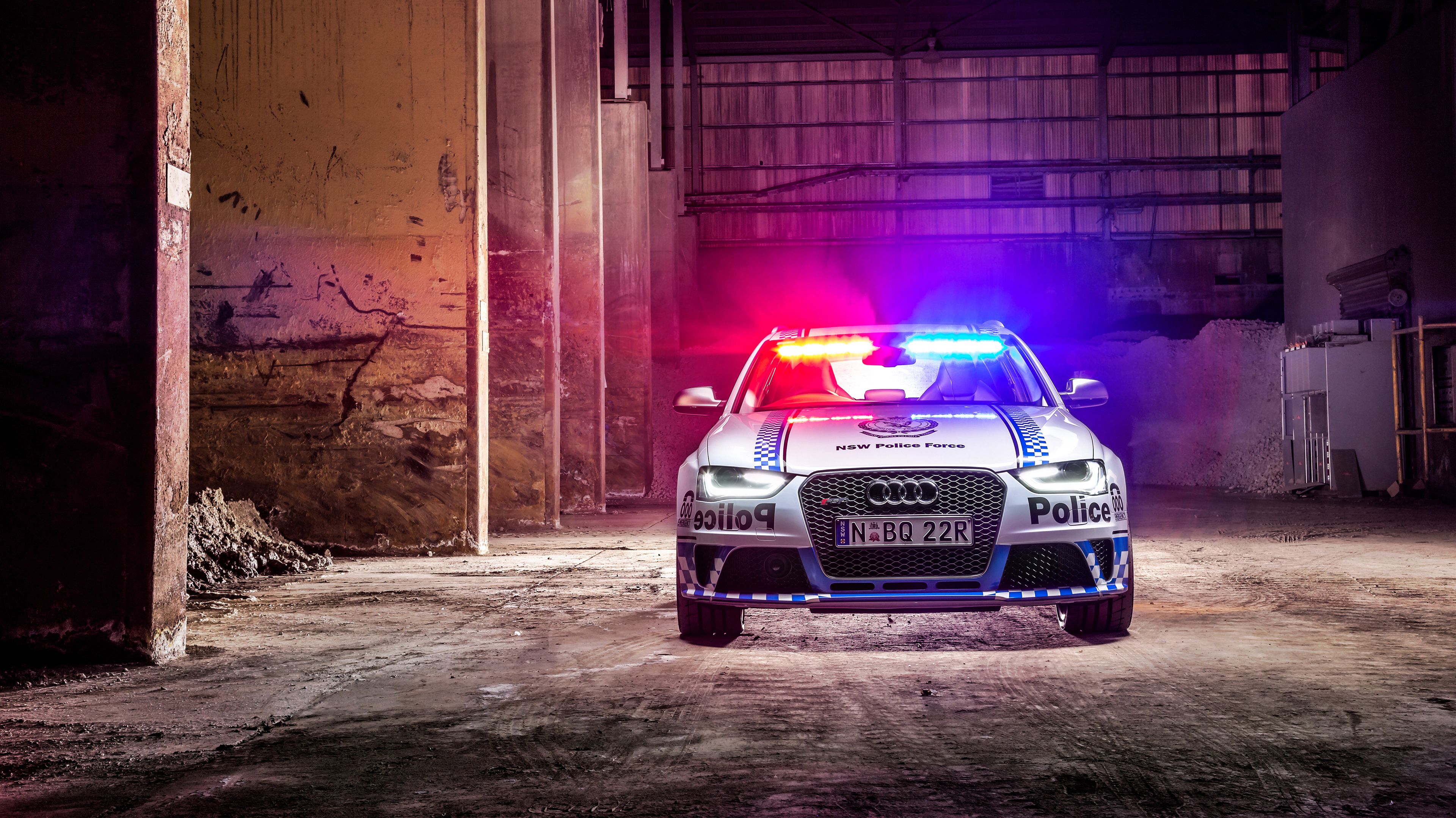 Auto polizia Audi notturna, 3840x2160 Ultra HD, 4K TV