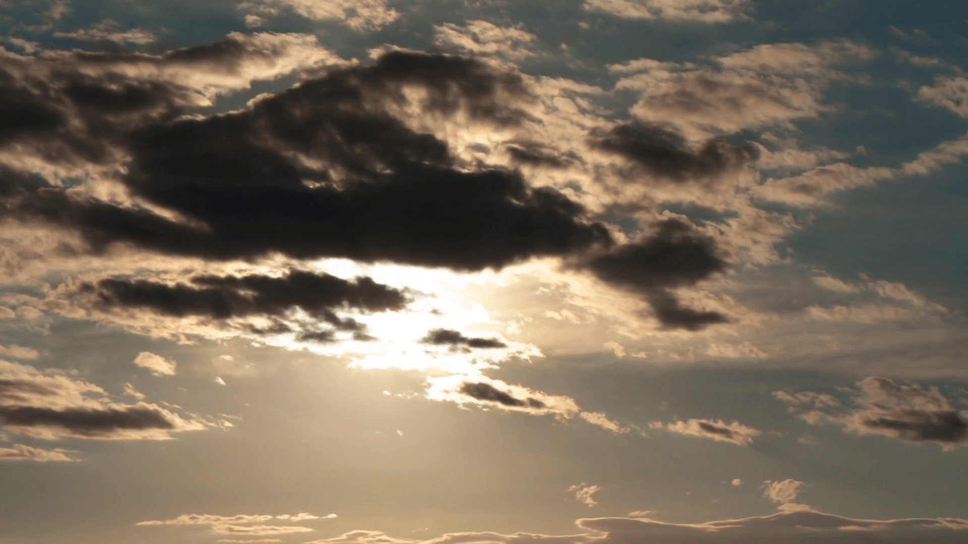 cielo pomeridiano con nuvole e sole, 1920x1080 Full HD, PC