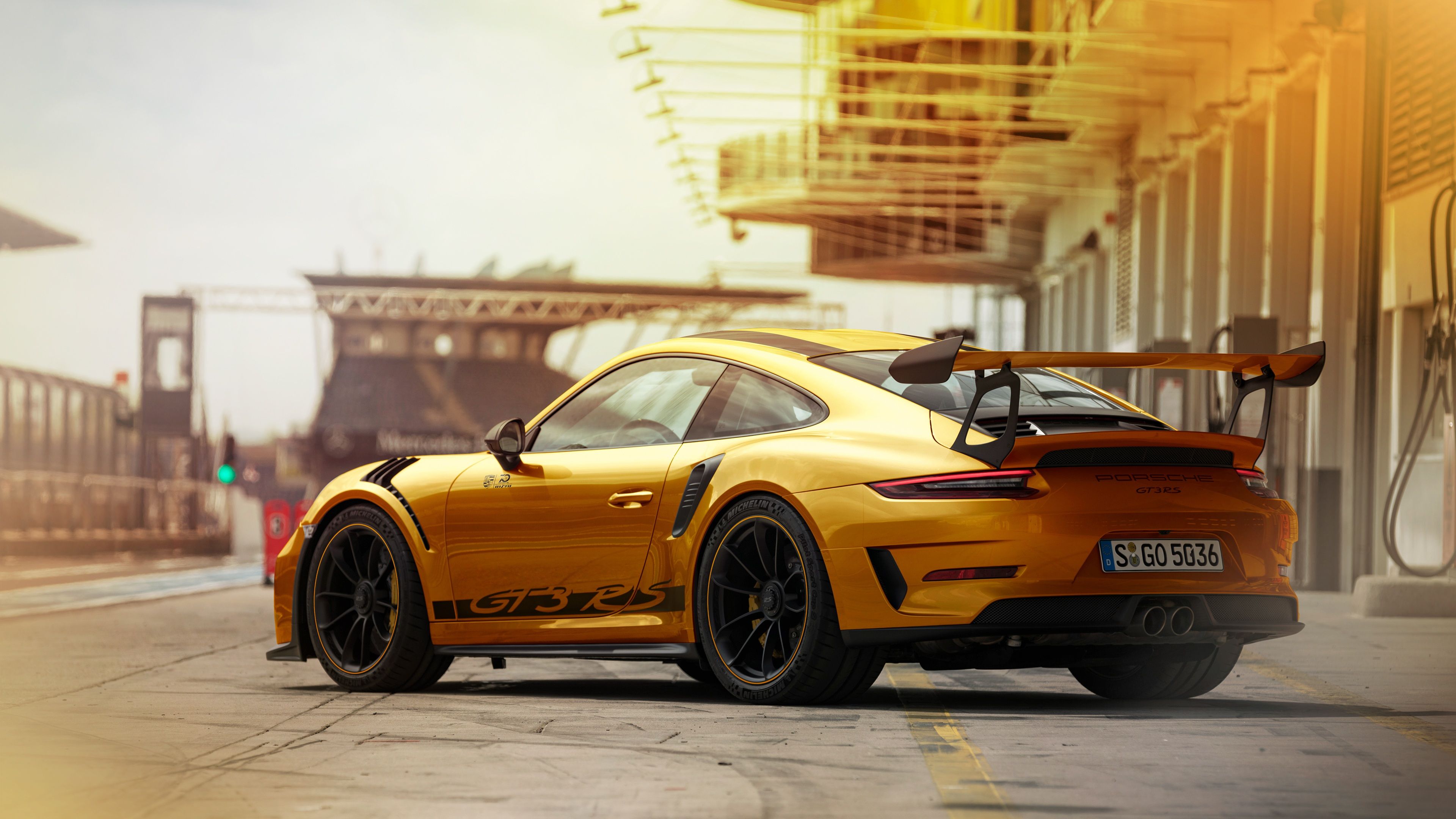 Porsche 911 GT3 RS gialla, 3840x2160 Ultra HD, 4K TV