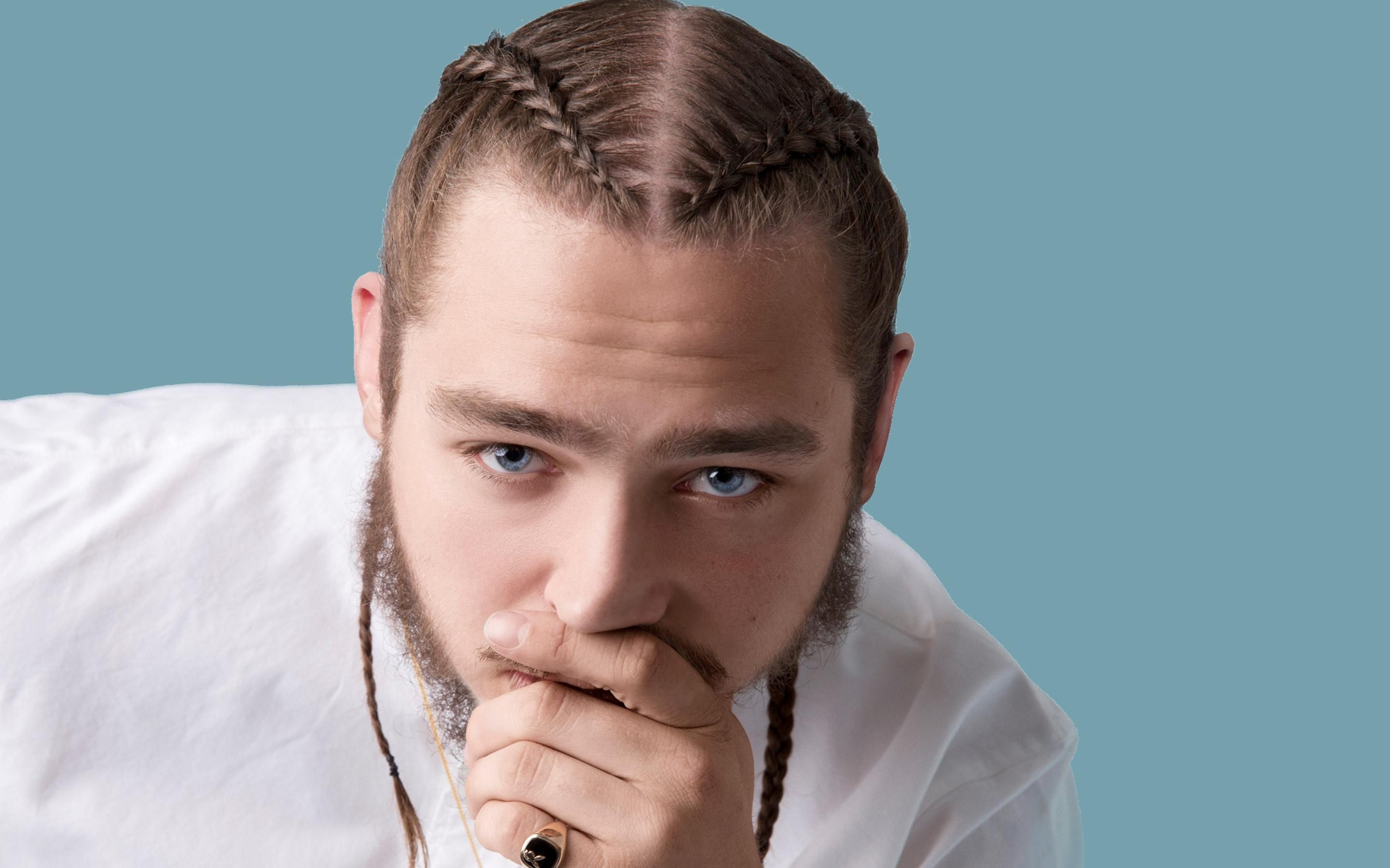 Post Malone ritratto sfondo blu, 2880x1800 WQXGA, PC Desktop