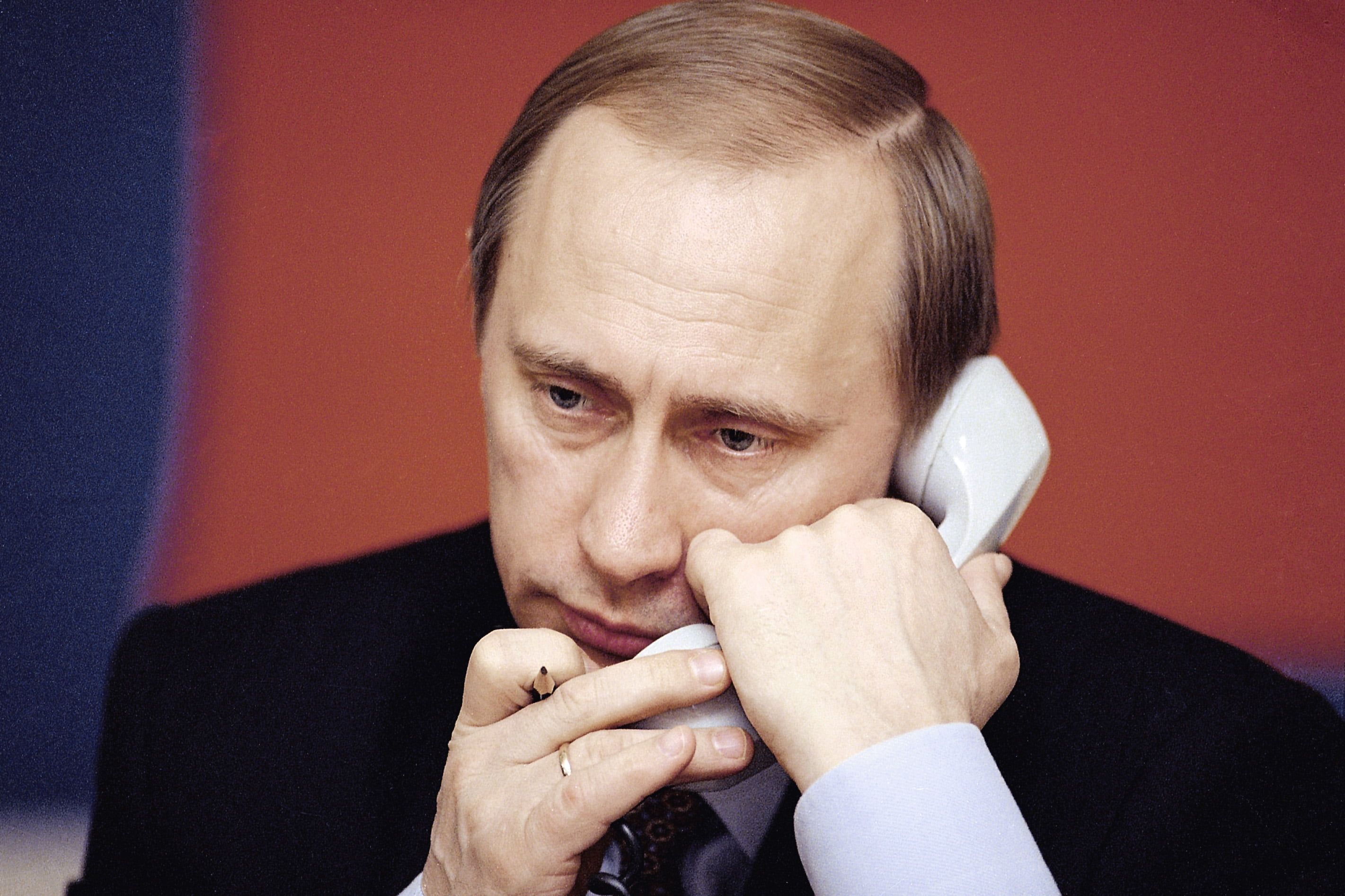 Putin pesca a torso nudo, 3840x2400 4K, Smart TV 4K