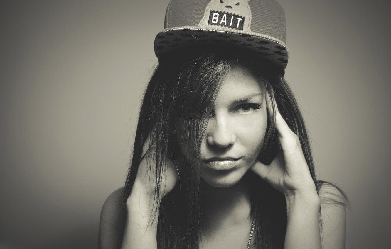 Ragazza con cappellino BAIT, 1332x850 HD, ROG Asus Laptop