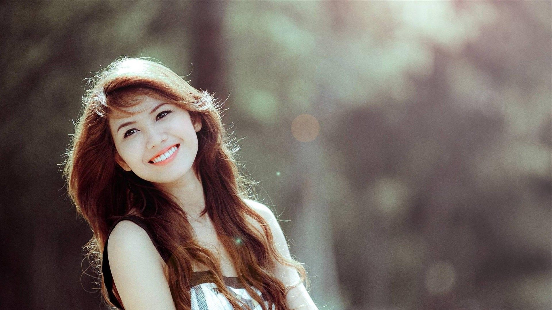 Ragazza sorridente capelli castani, 1920x1080 1080p, Desktop