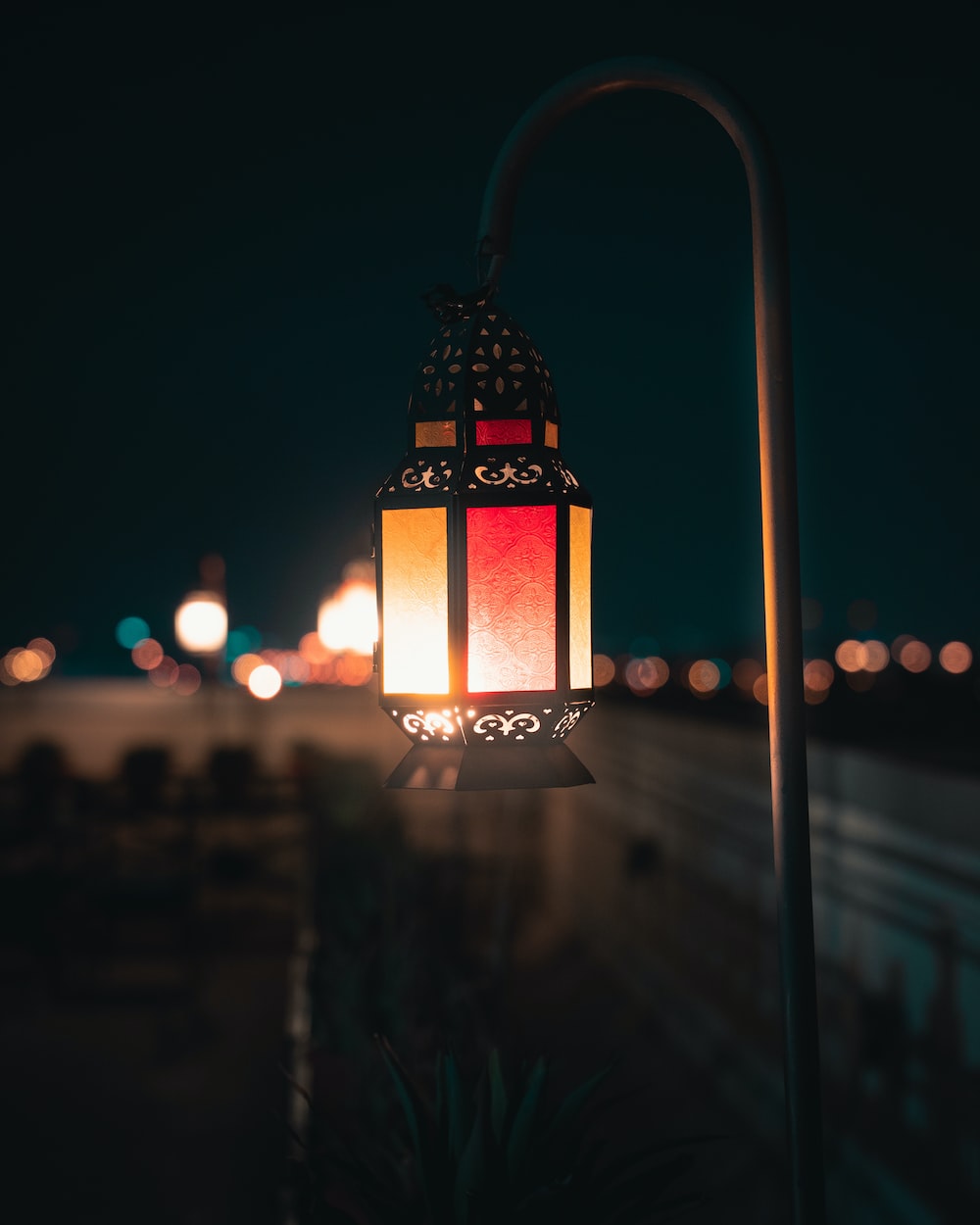 Lanterna Ramadan illuminata notte, 1000x1250 Verticale, Telefono