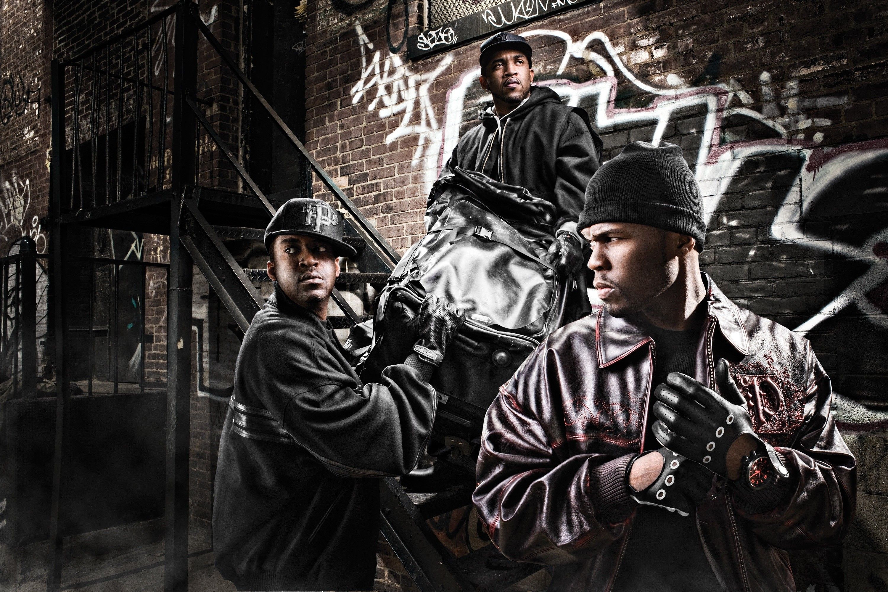 Rapper con muro graffiti, 3000x2000 2K, Desktop