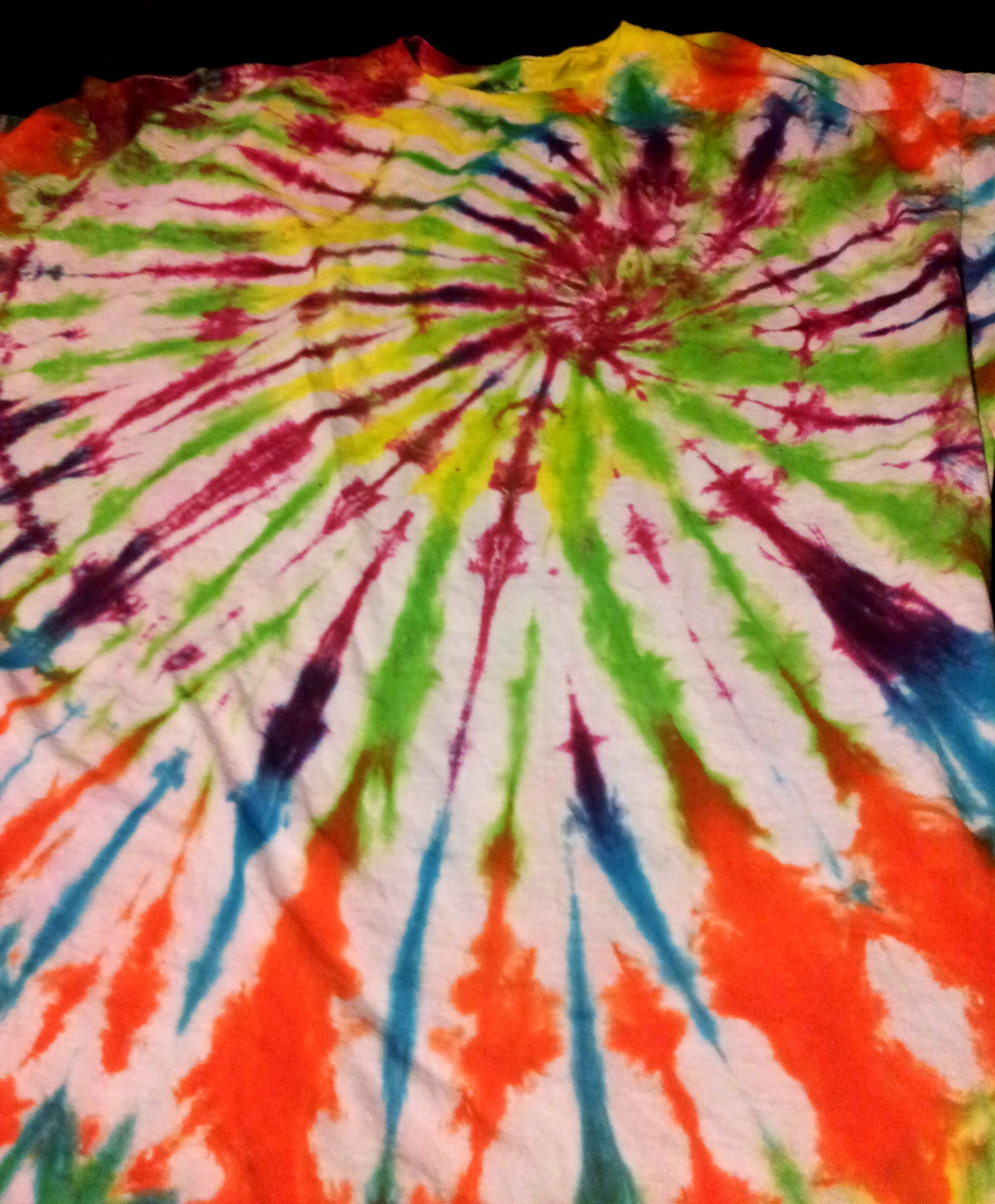 Mano shaka tie dye colorata, 1000x1000 HD, Desktop