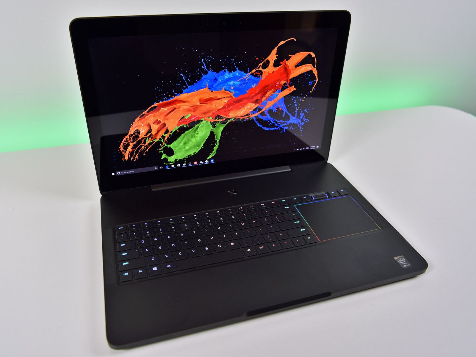 Laptop Razer Blade nero, 1920x1080 Full HD 1080p, Desktop