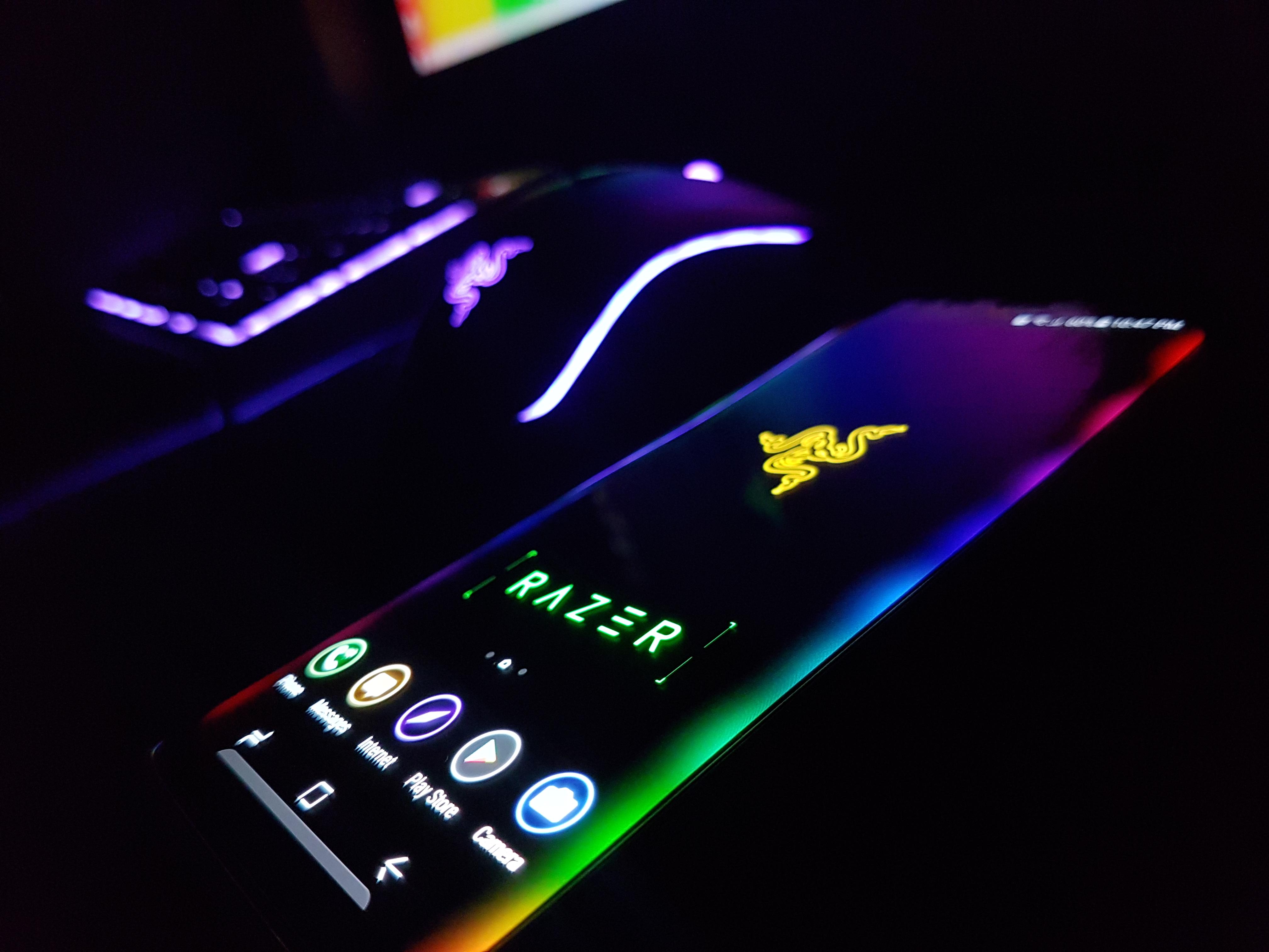 Razer telefono mouse RGB, 4032x3024 UHD, Monitor 4K