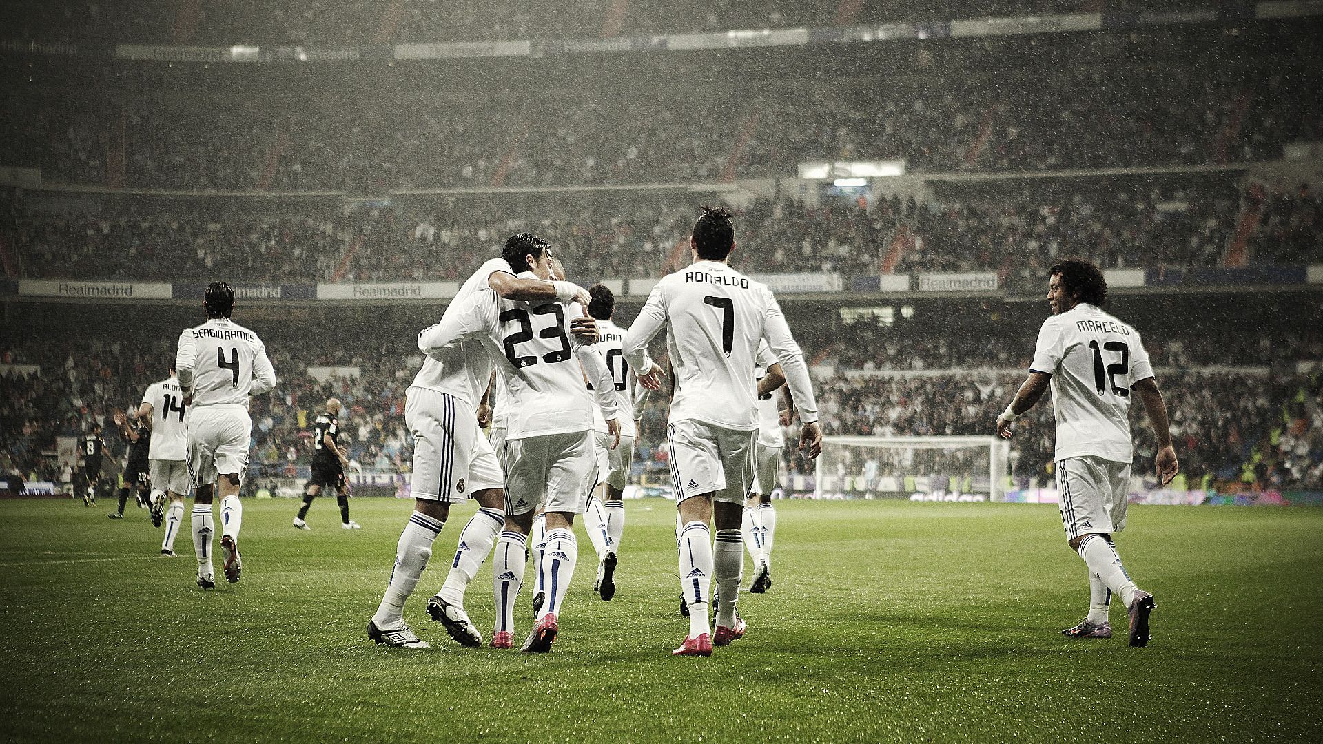 Giocatori Real Madrid esultanza campo, 1920x1080 Full HD 1080p, Desktop