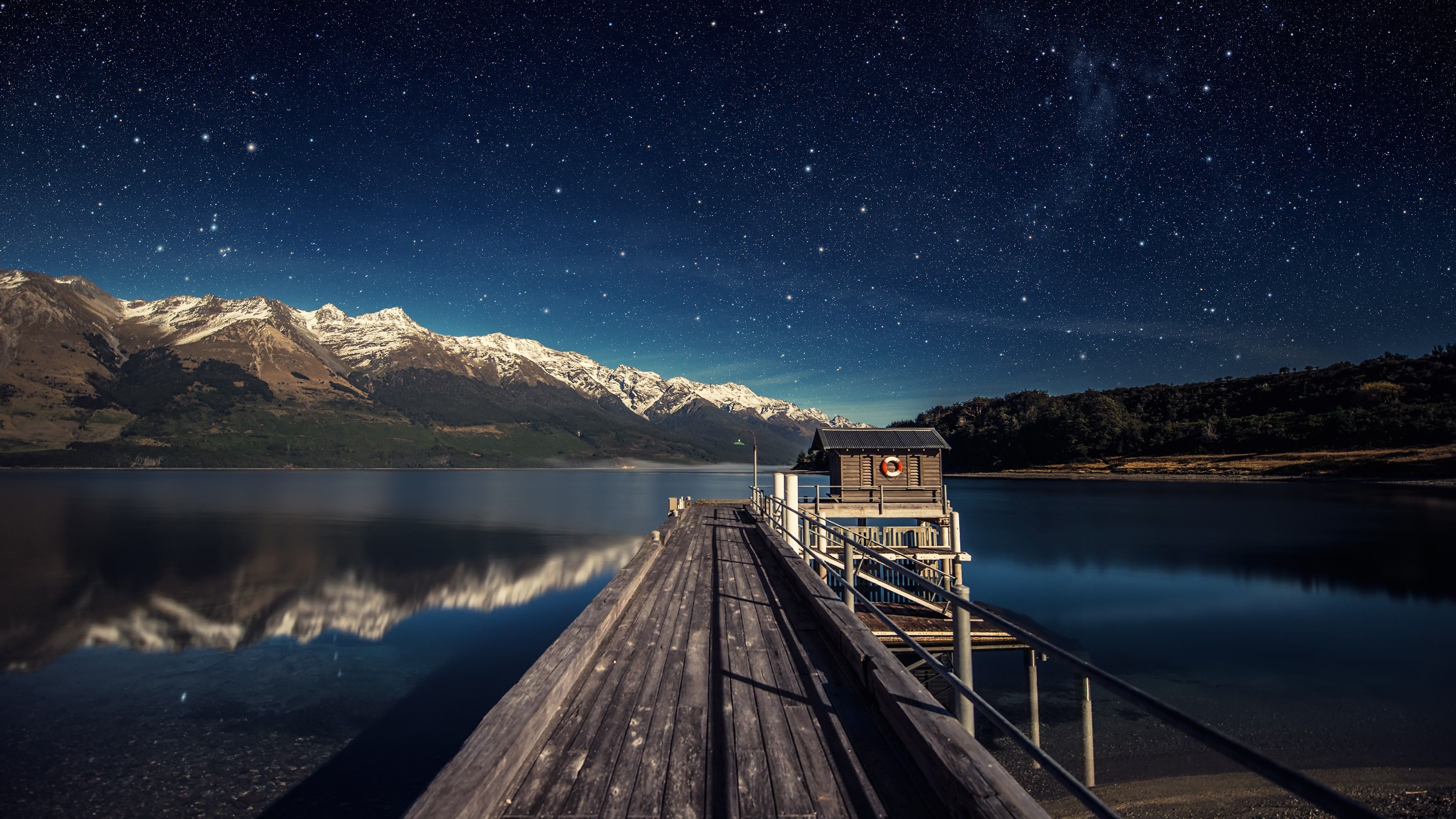 molo notturno lago montagne, 3840x2160 UHD, Monitor 4K