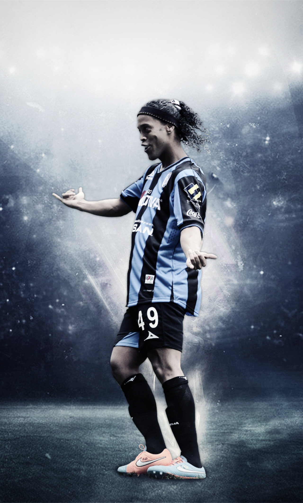 Ronaldinho calciatore maglia azzurra, 1280x2120 Verticale, Telefono