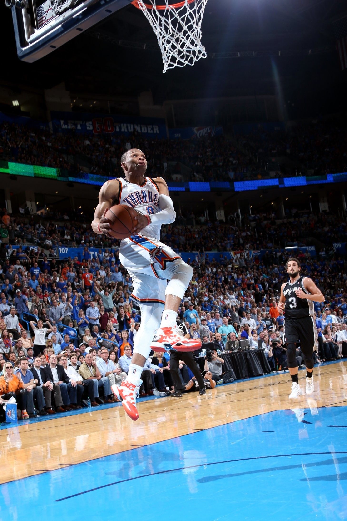 Giocatore NBA schiacciata Thunder, basket americano, 1458x2187 Full HD Verticale, iPhone Pro Max