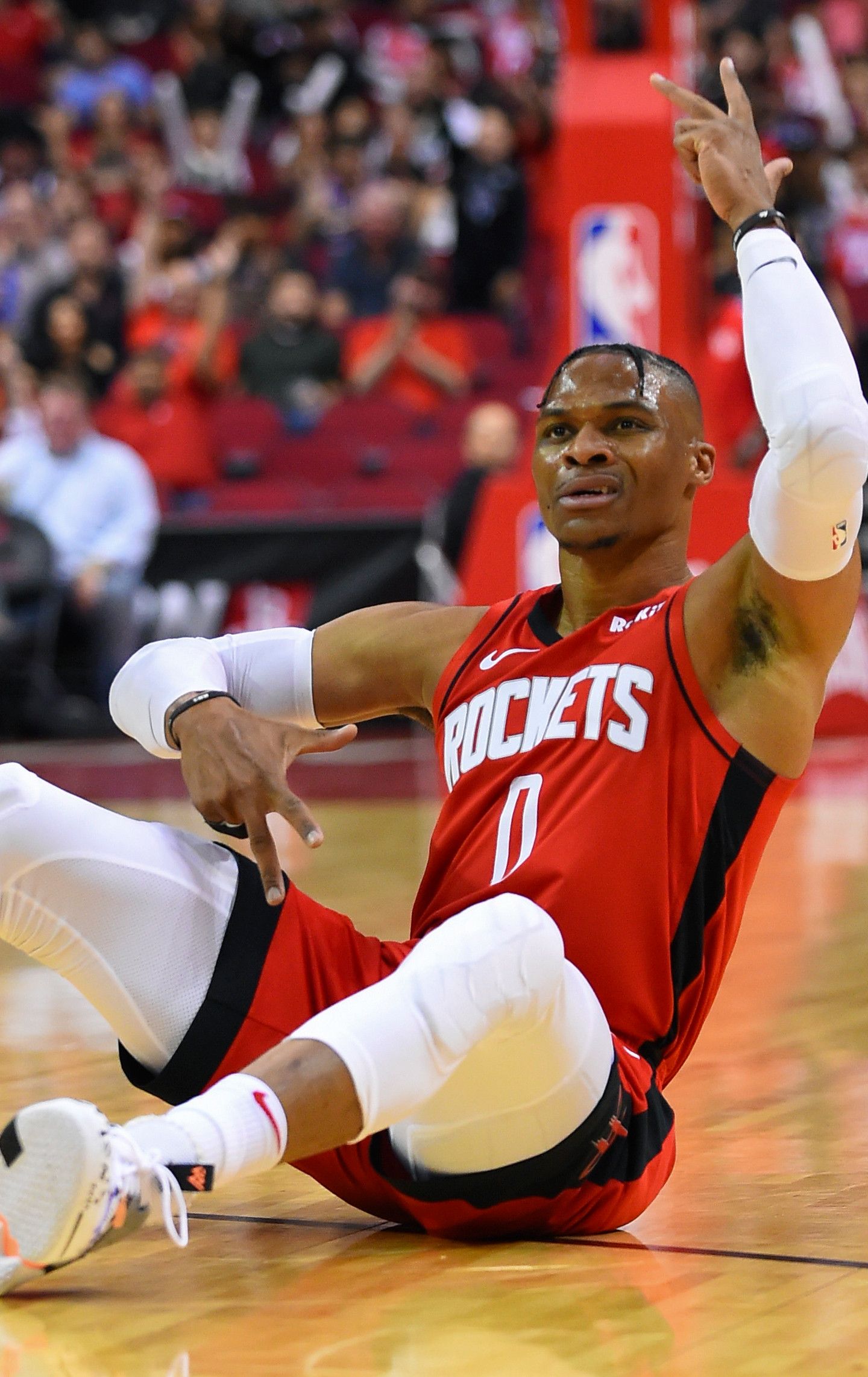 Russell Westbrook maglia Rockets, 1440x2284 Verticale, iPhone Plus