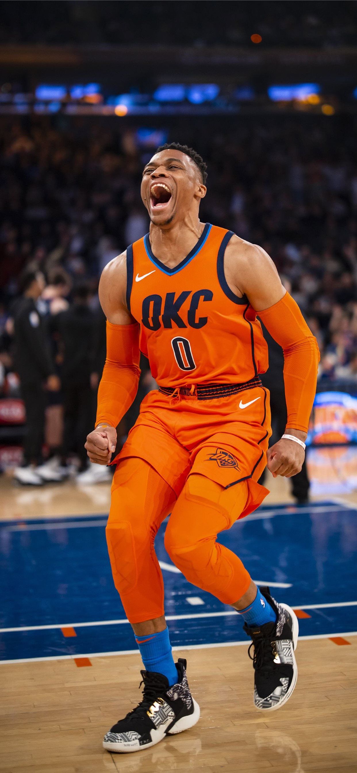 Russell Westbrook maglia OKC arancione, 1242x2688 Full HD Verticale, iPhone