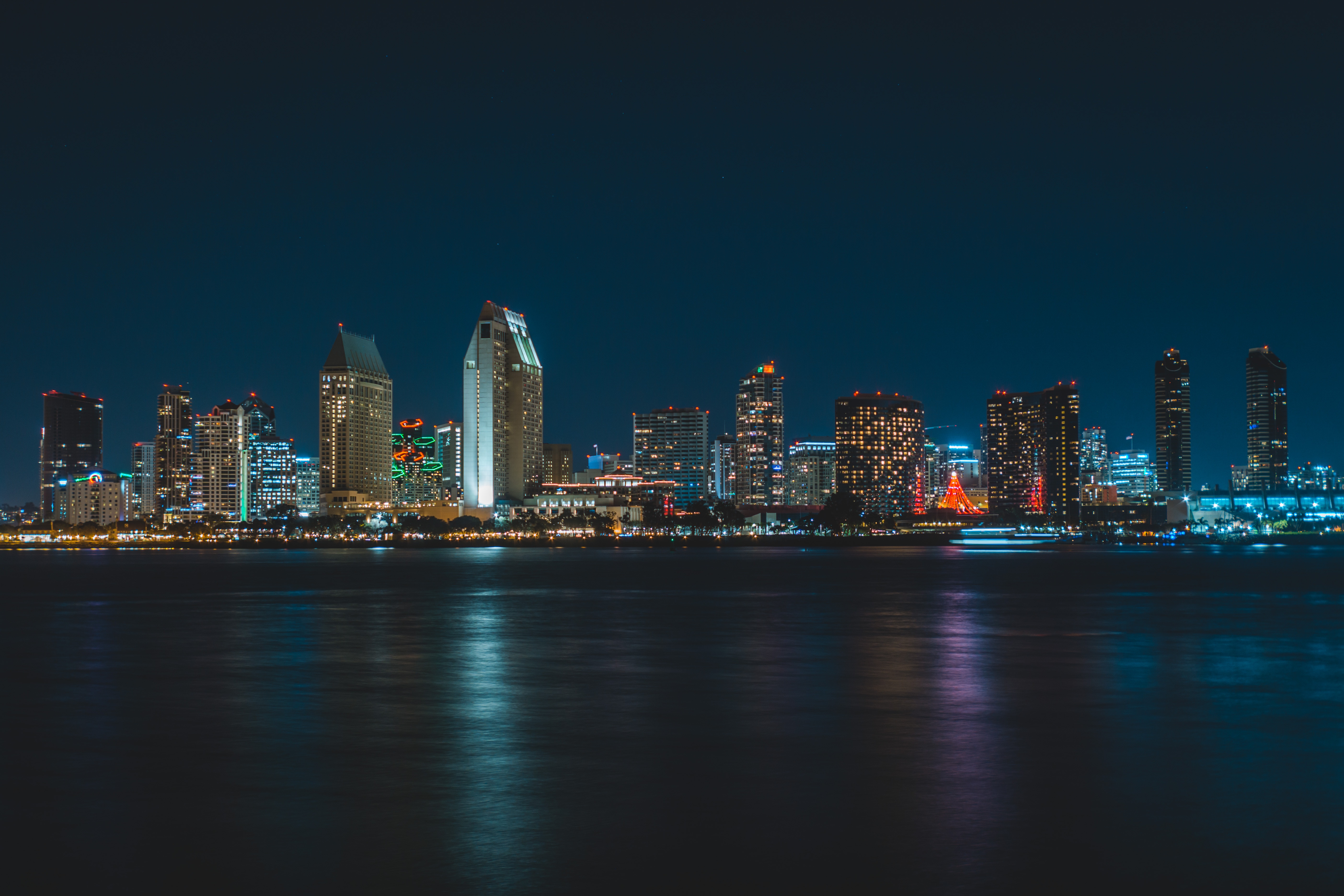 Skyline San Diego notturno, 5610x3740 Ultra HD, 4K TV