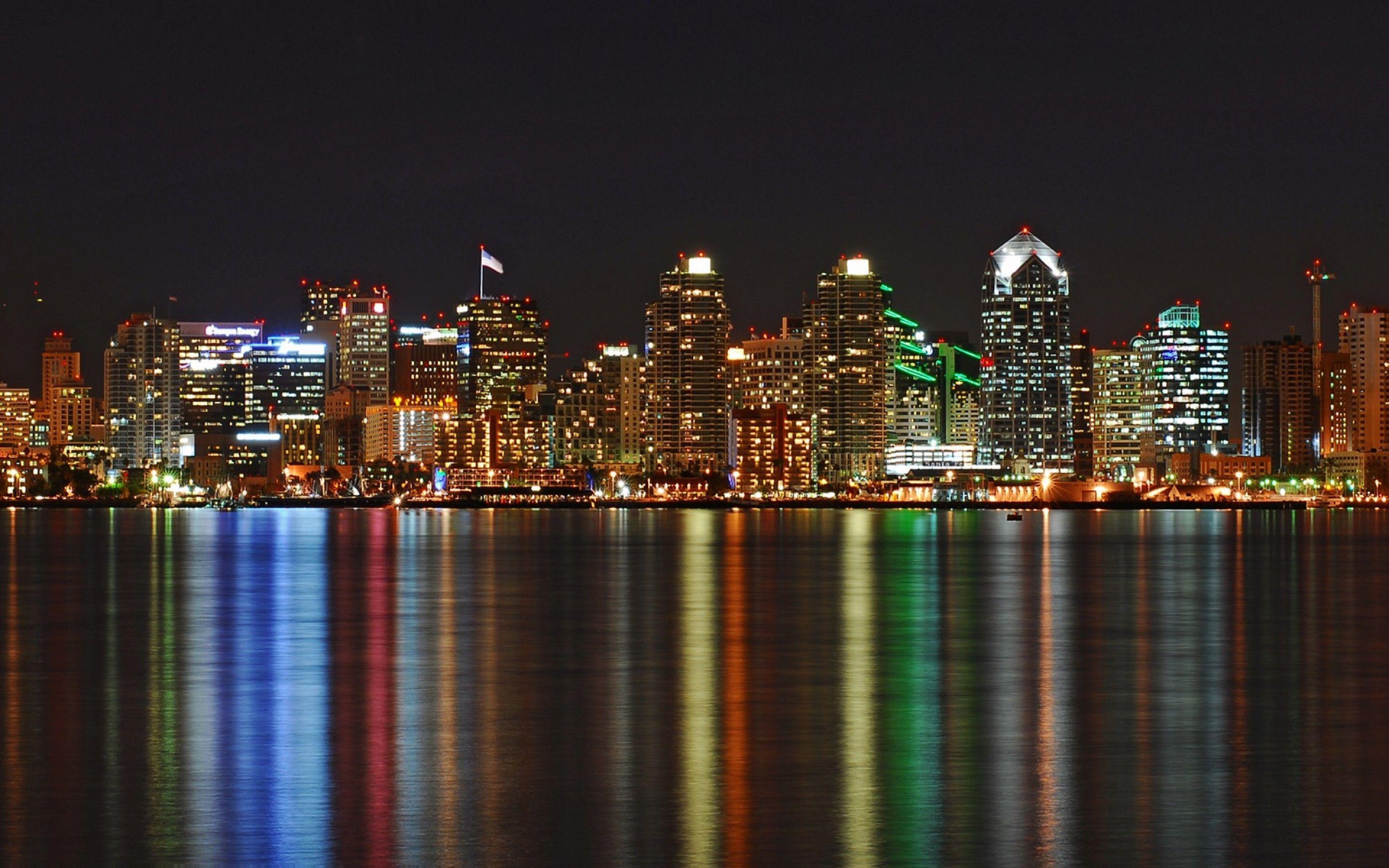 Skyline San Diego notturno con riflessi, 2880x1800 WQXGA, PC