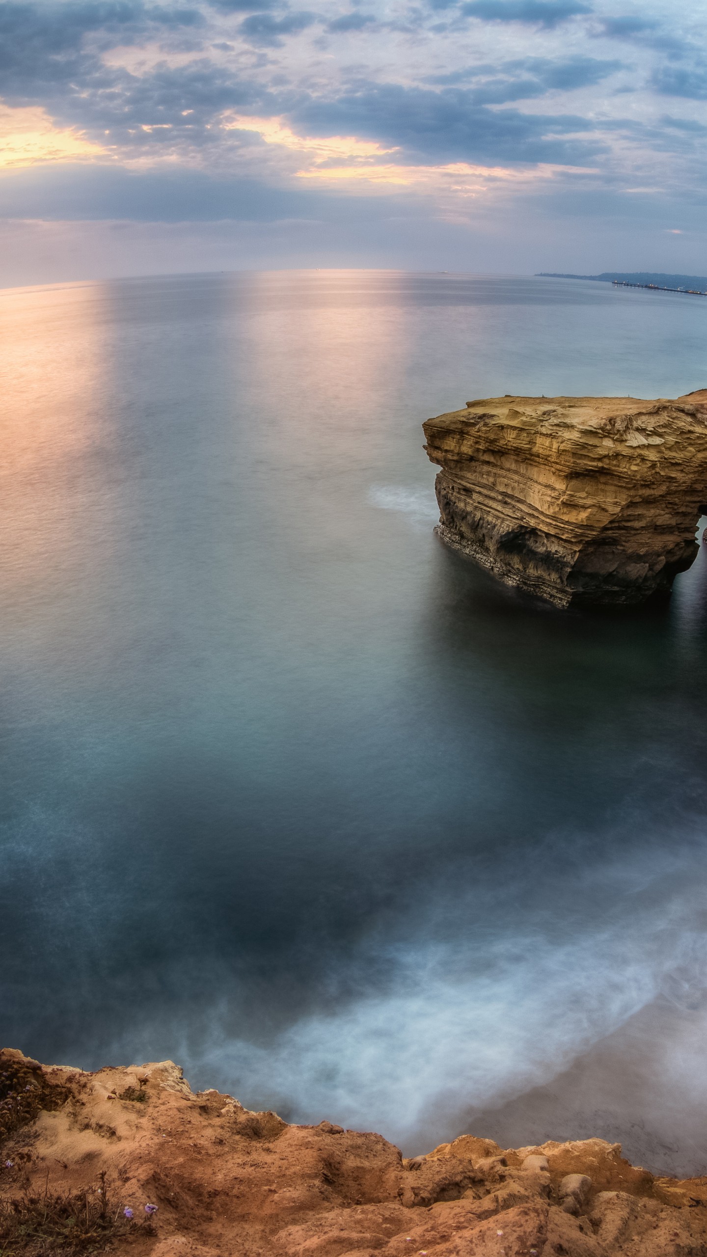 Scogliera al tramonto sul mare, 1440x2560 Verticale, Samsung Galaxy