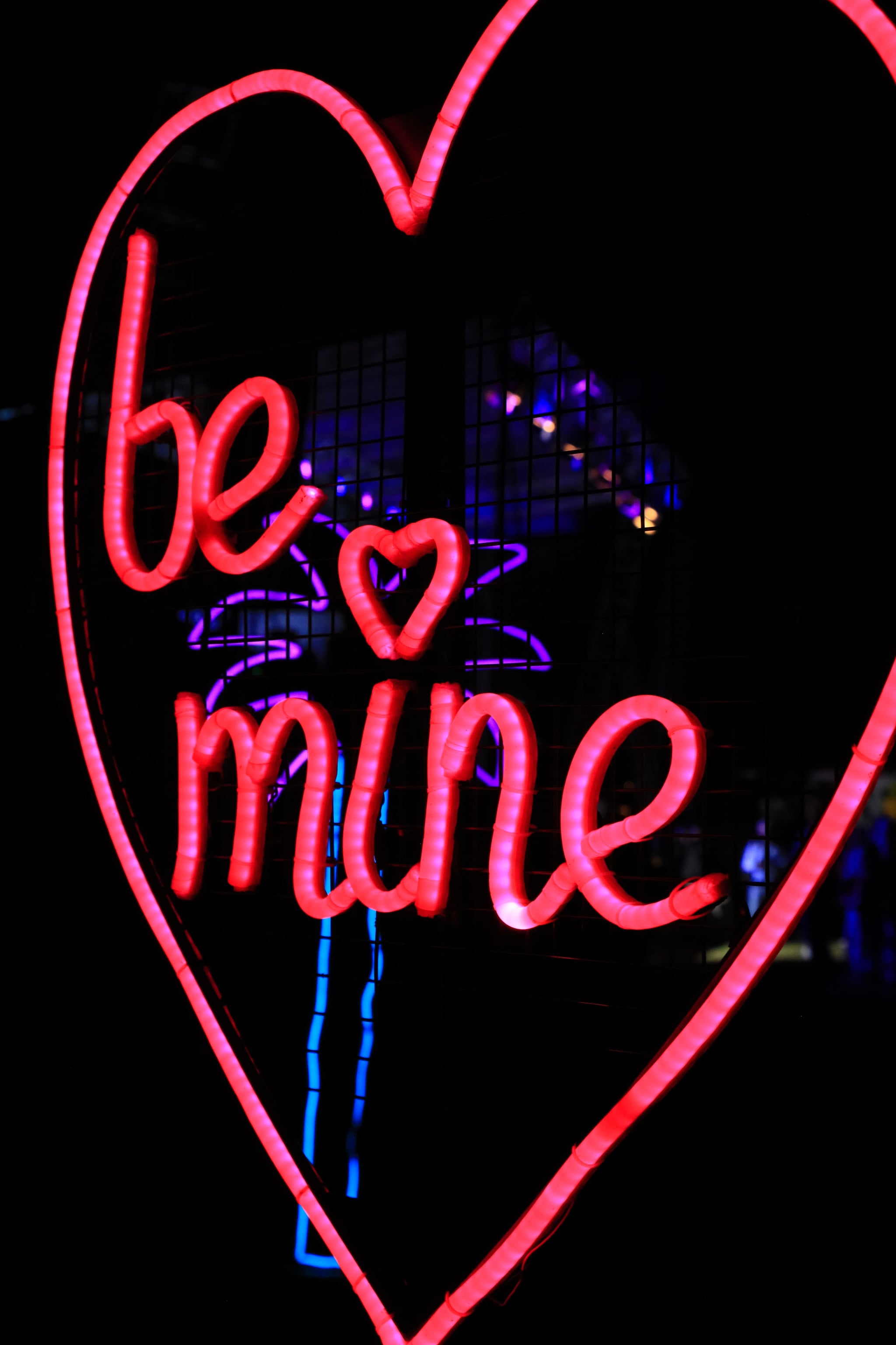 Insegna neon cuore rosa, 2048x3072 Verticale, Telefono