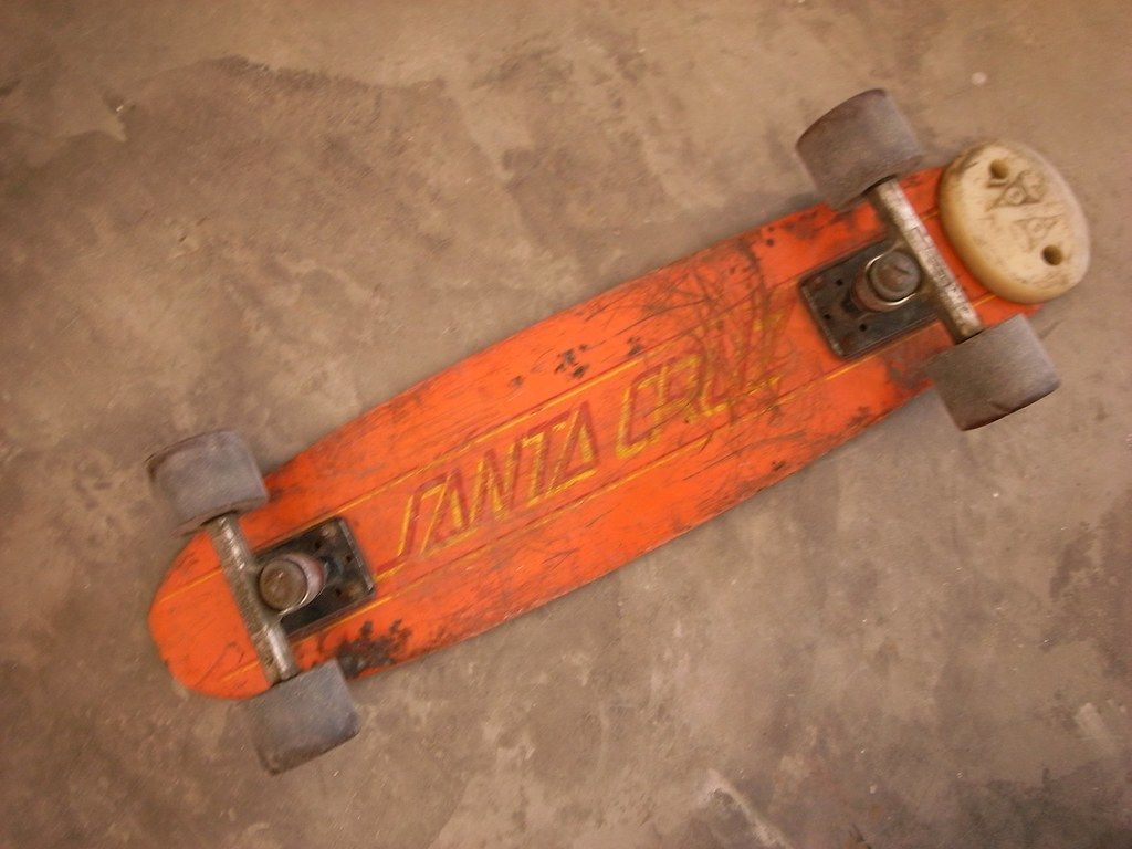 Skateboard Santa Cruz in negozio, 1600x1200 HD, Desktop