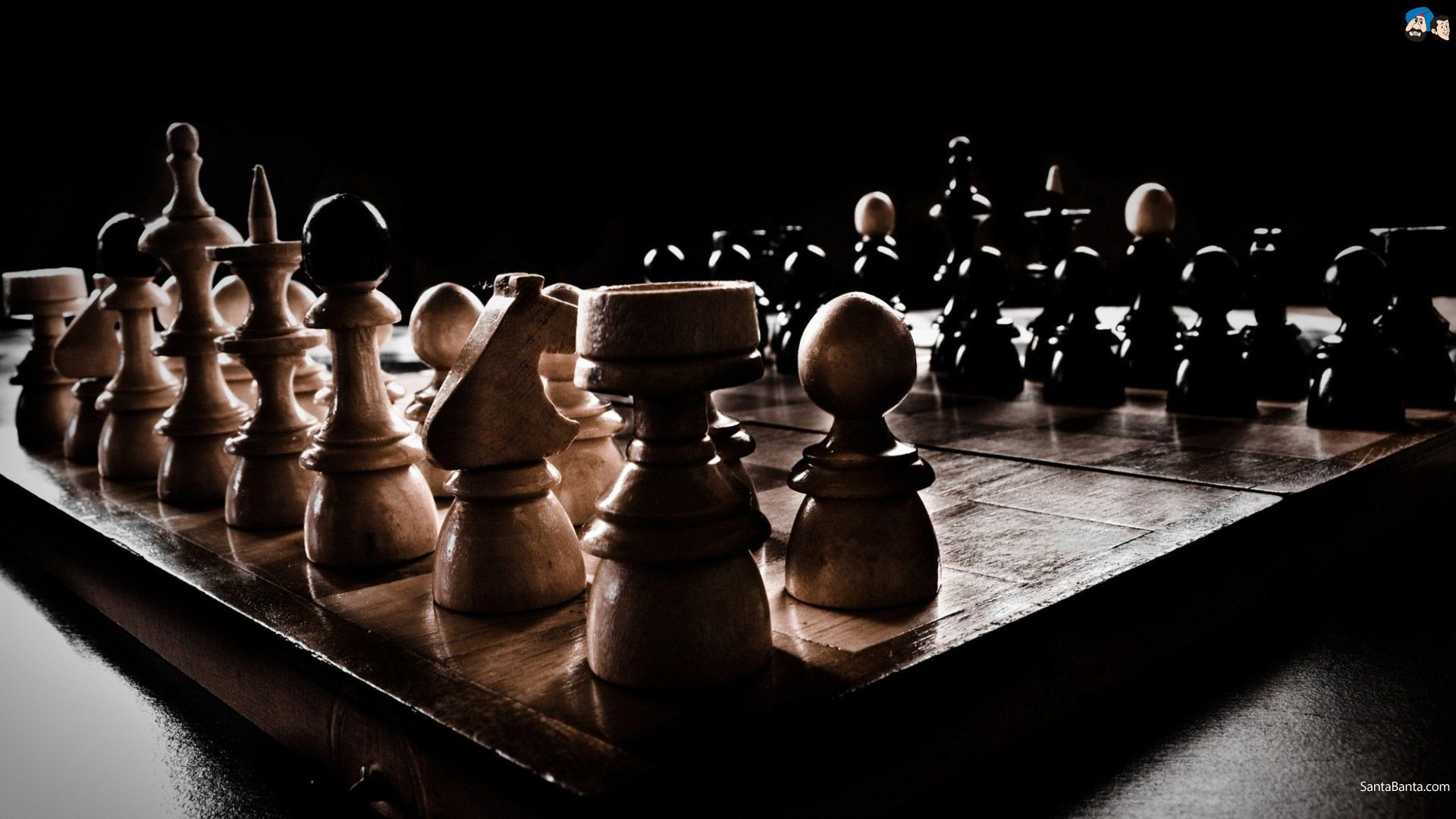 Scacchiera in legno con pedine, 1920x1080 1080p, PC