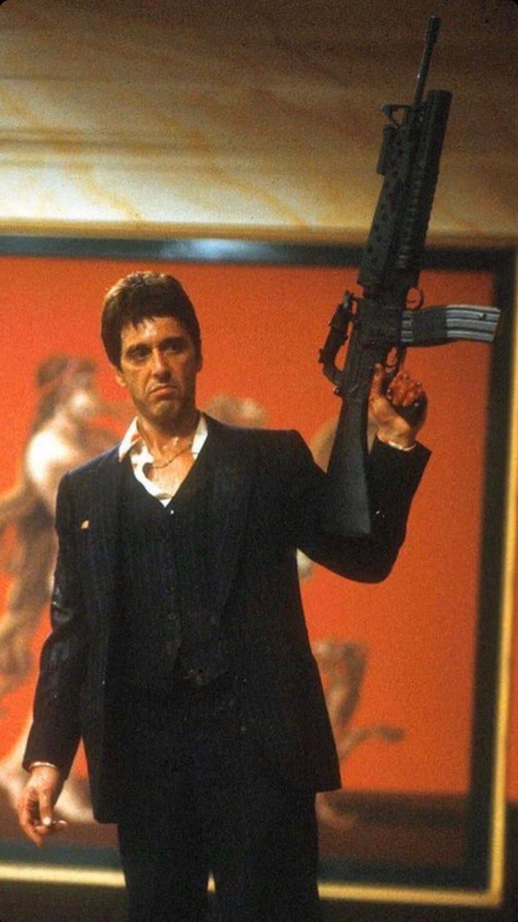 Tony Montana con fucile mitragliatore, 750x1334 Verticale, Telefono