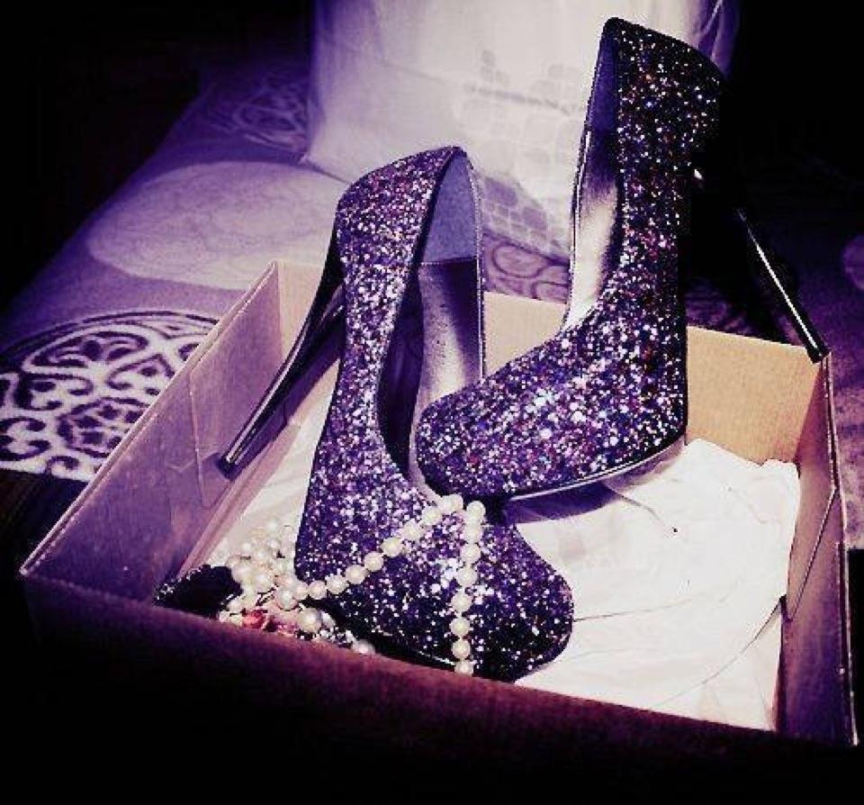 Scarpe glitter viola con perle, 960x894 HD, Desktop