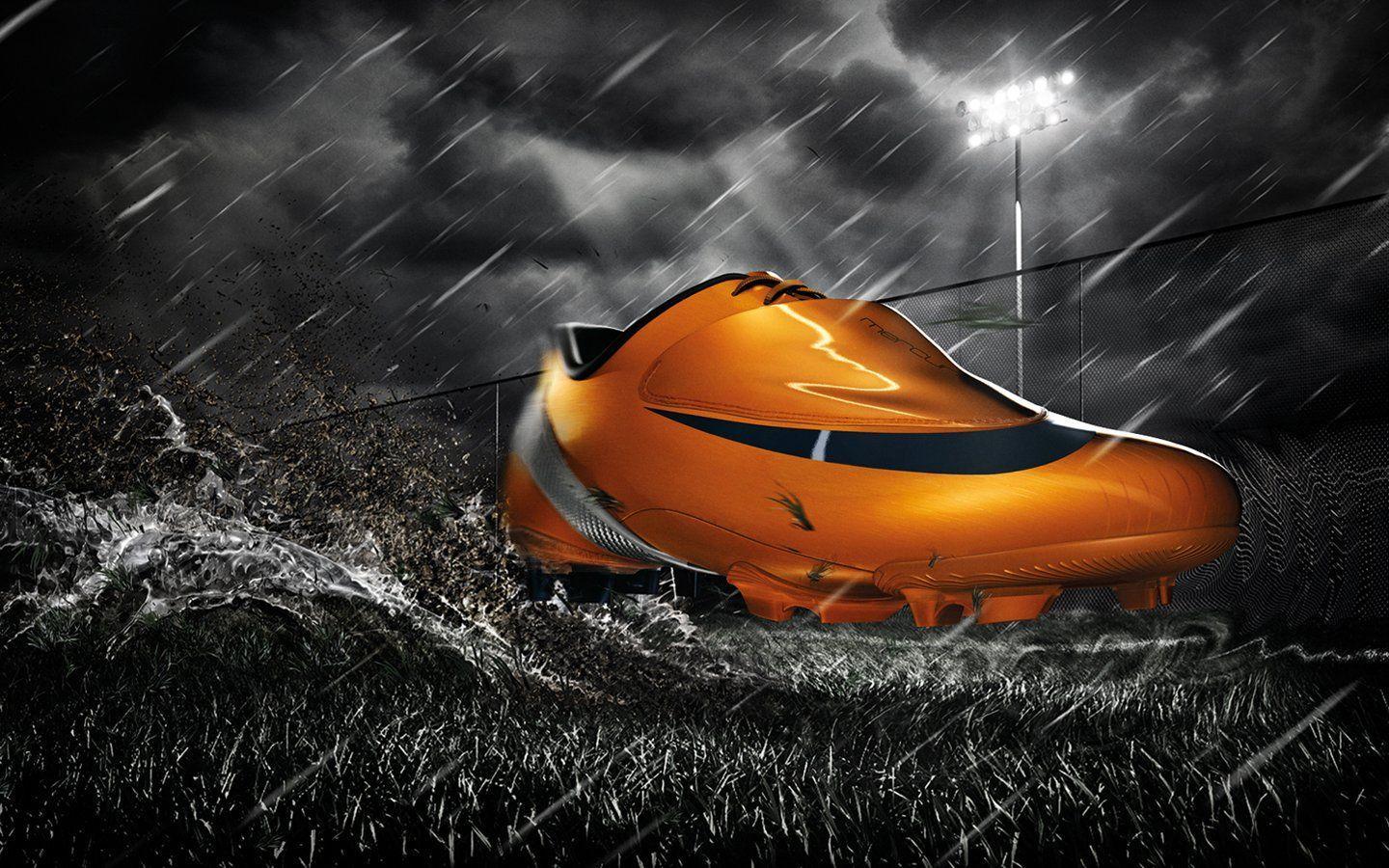 Scarpa da calcio Nike arancione, 1440x900 720p, MacBook Air
