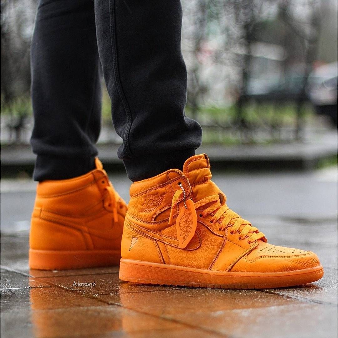 Air Jordan 1 Gatorade arancioni, 1080x1080 HD, Desktop