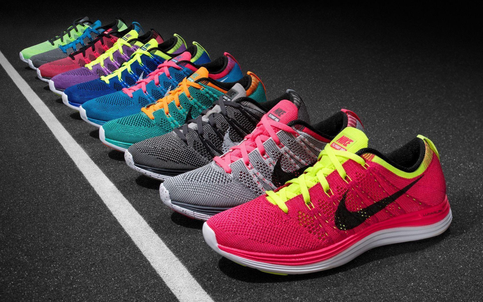 Scarpe Nike Flyknit colorate, 1680x1050 HD, Desktop