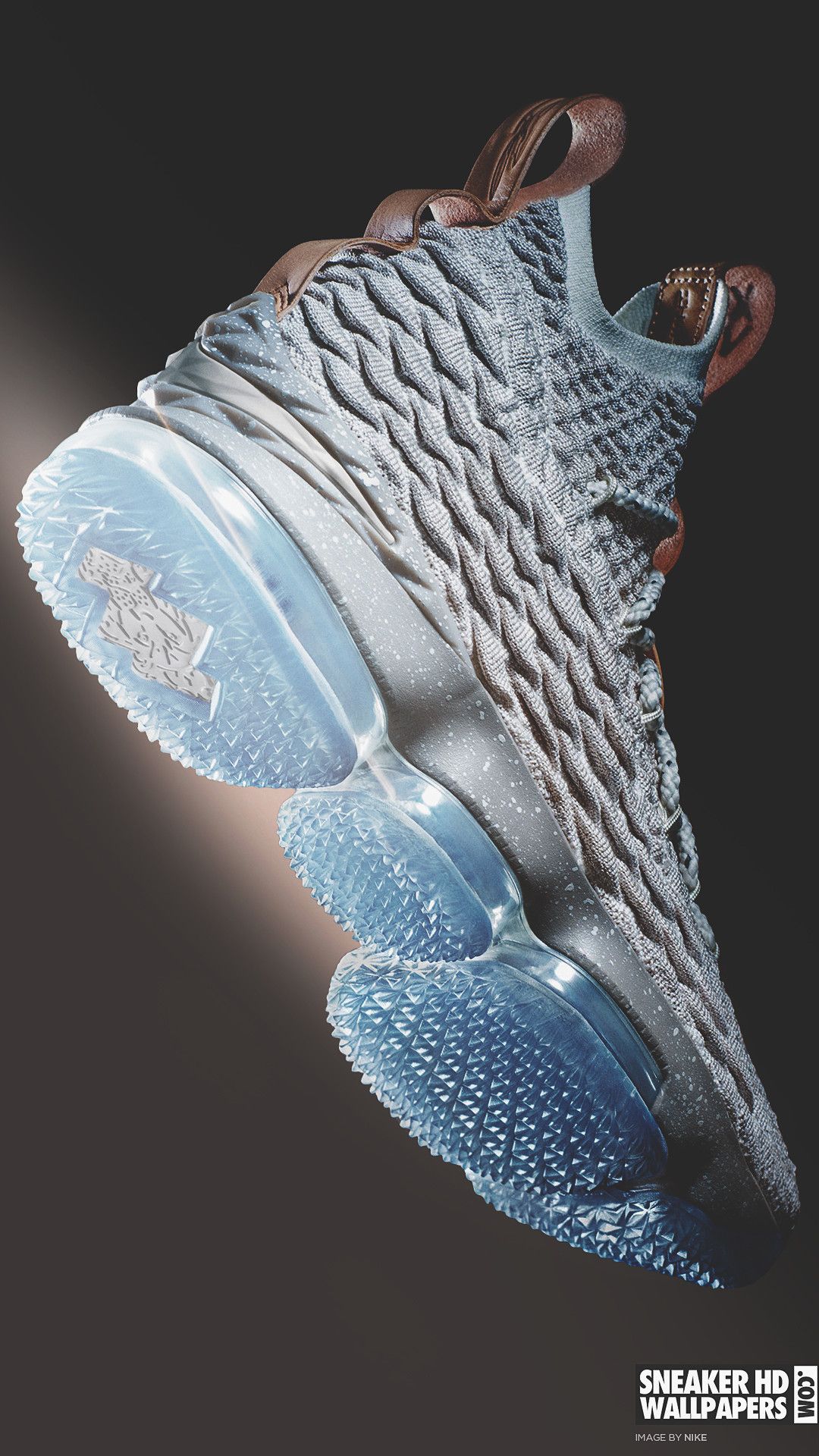 Scarpa LeBron James grigia, 1080x1920 Verticale, Samsung Galaxy