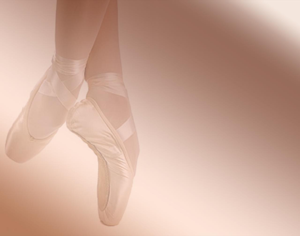 Ballerina scarpette da ballo bianco e nero, 1440x900 HD, Desktop