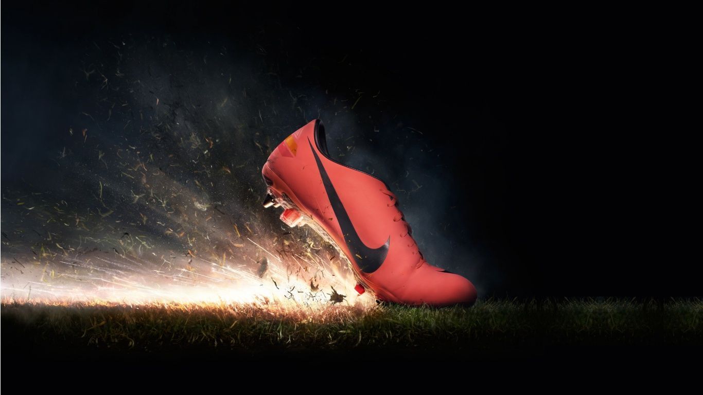 Scarpa da calcio Nike rossa, swoosh, 1366x768 HD, Desktop