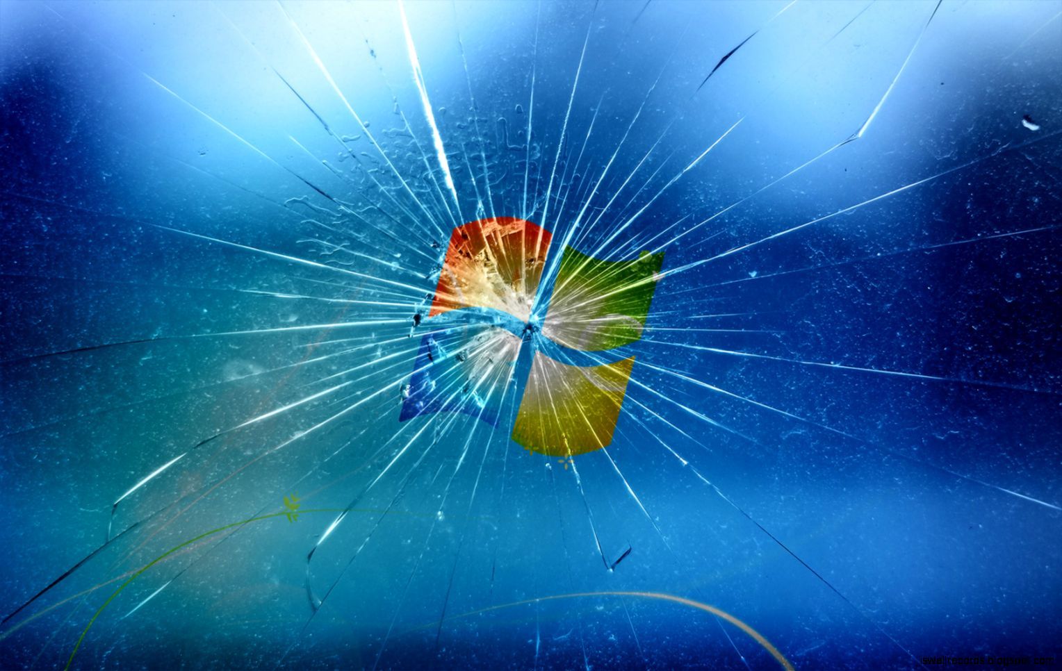 Logo Windows su vetro incrinato, 1528x966 720p, Monitor Gaming