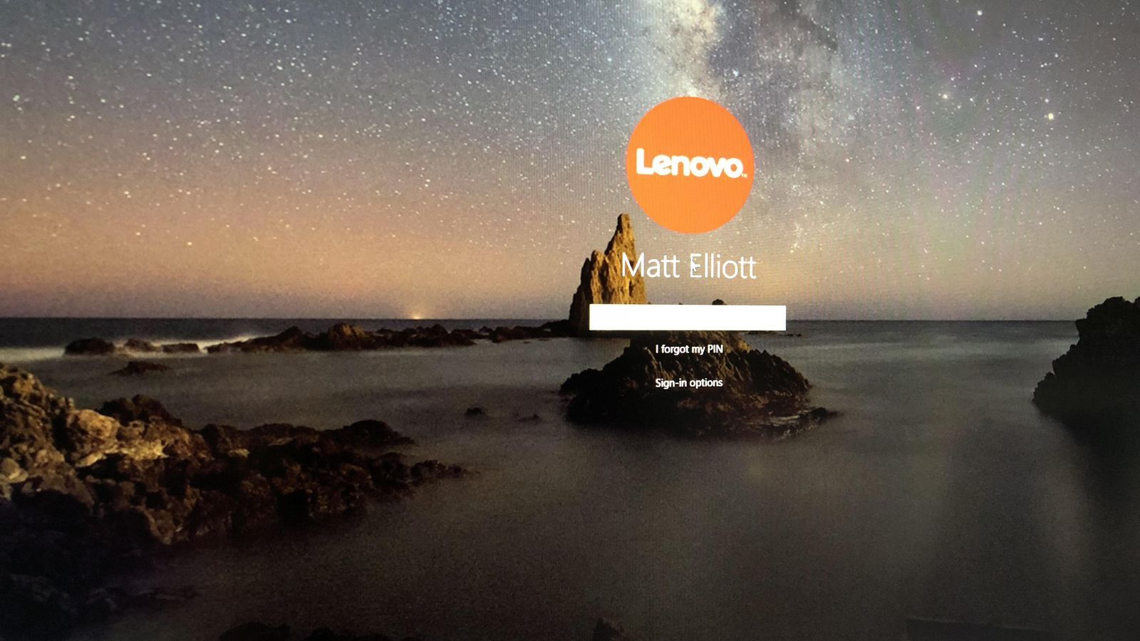 Schermata blocco Windows Lenovo, 1600x900 HD Ready, PC