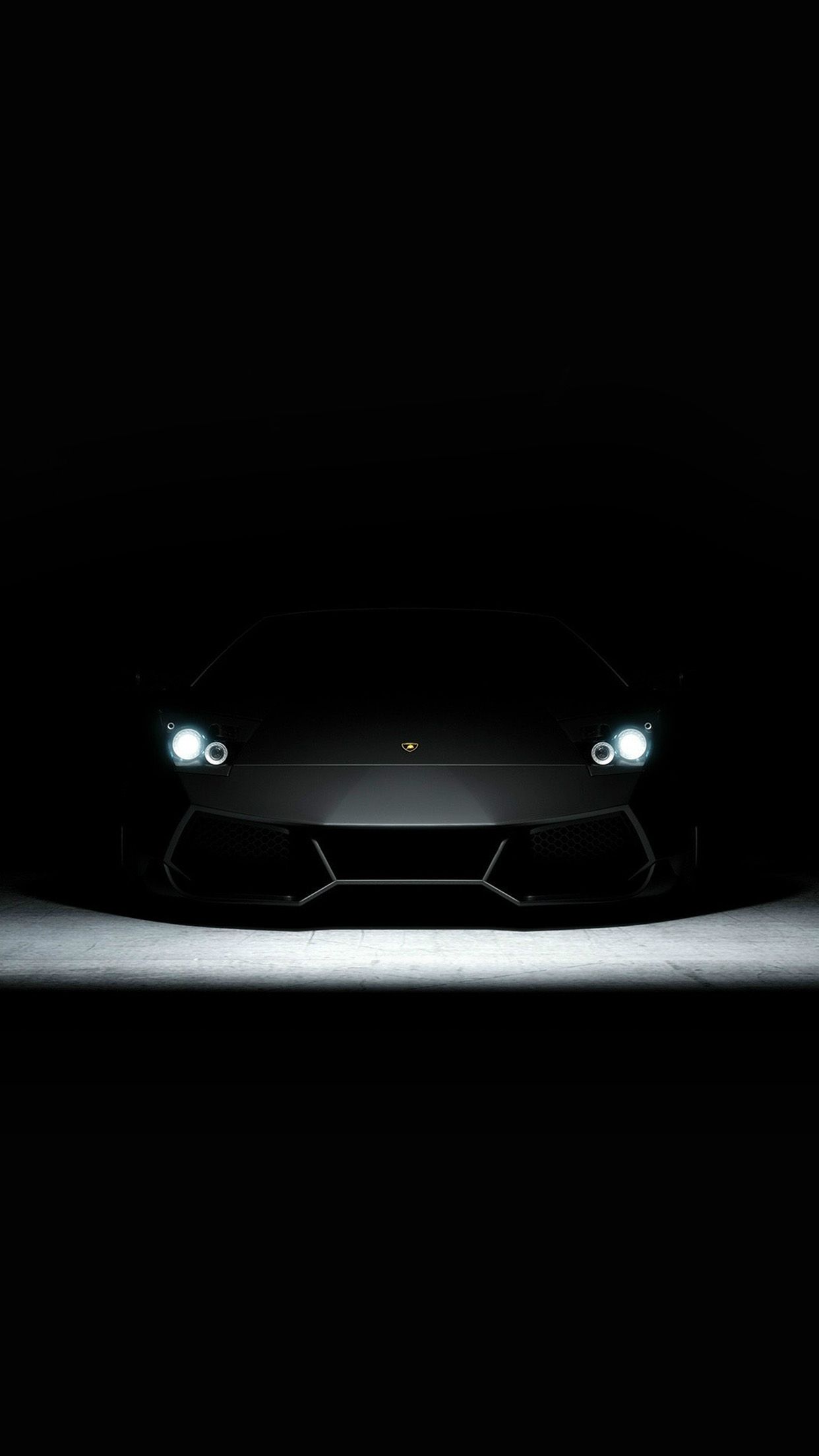 Lamborghini nera su sfondo scuro, supercar italiana, 1242x2208 Verticale, iPhone Pro Max