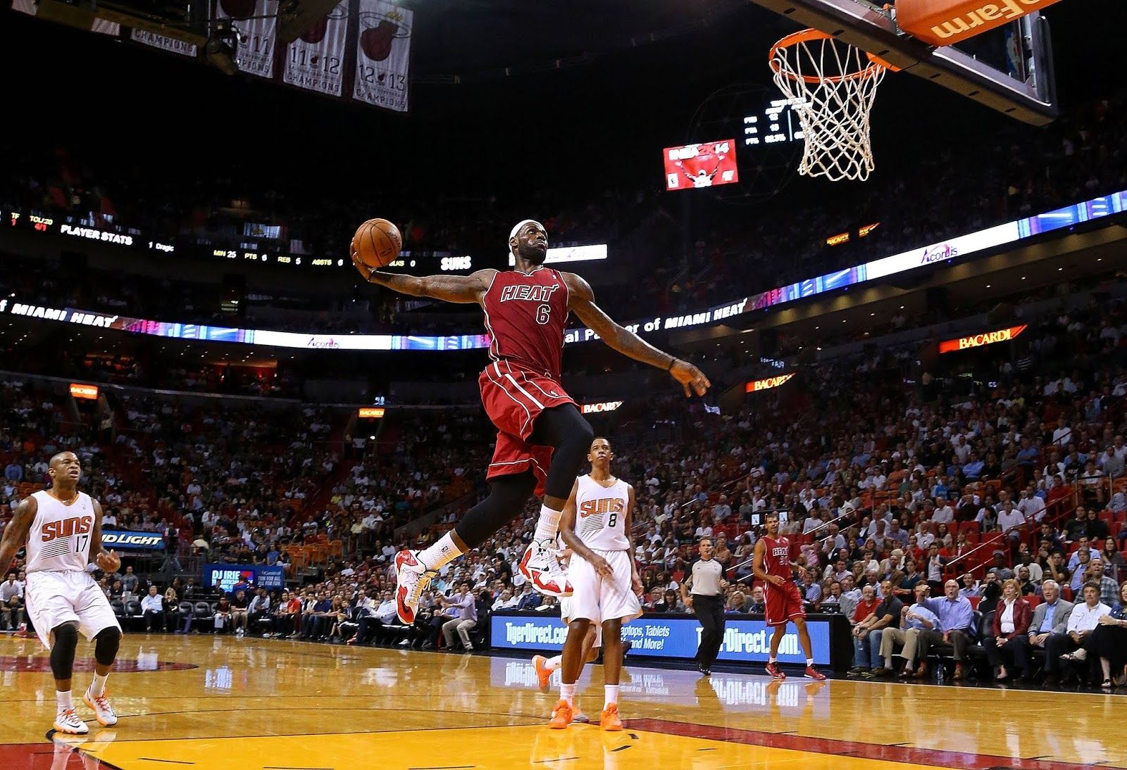 LeBron James schiacciata Miami Heat, 1024x768 HD, Desktop