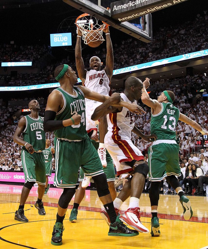 LeBron James schiacciata Miami Heat, 856x1024 Full HD Verticale, Realme