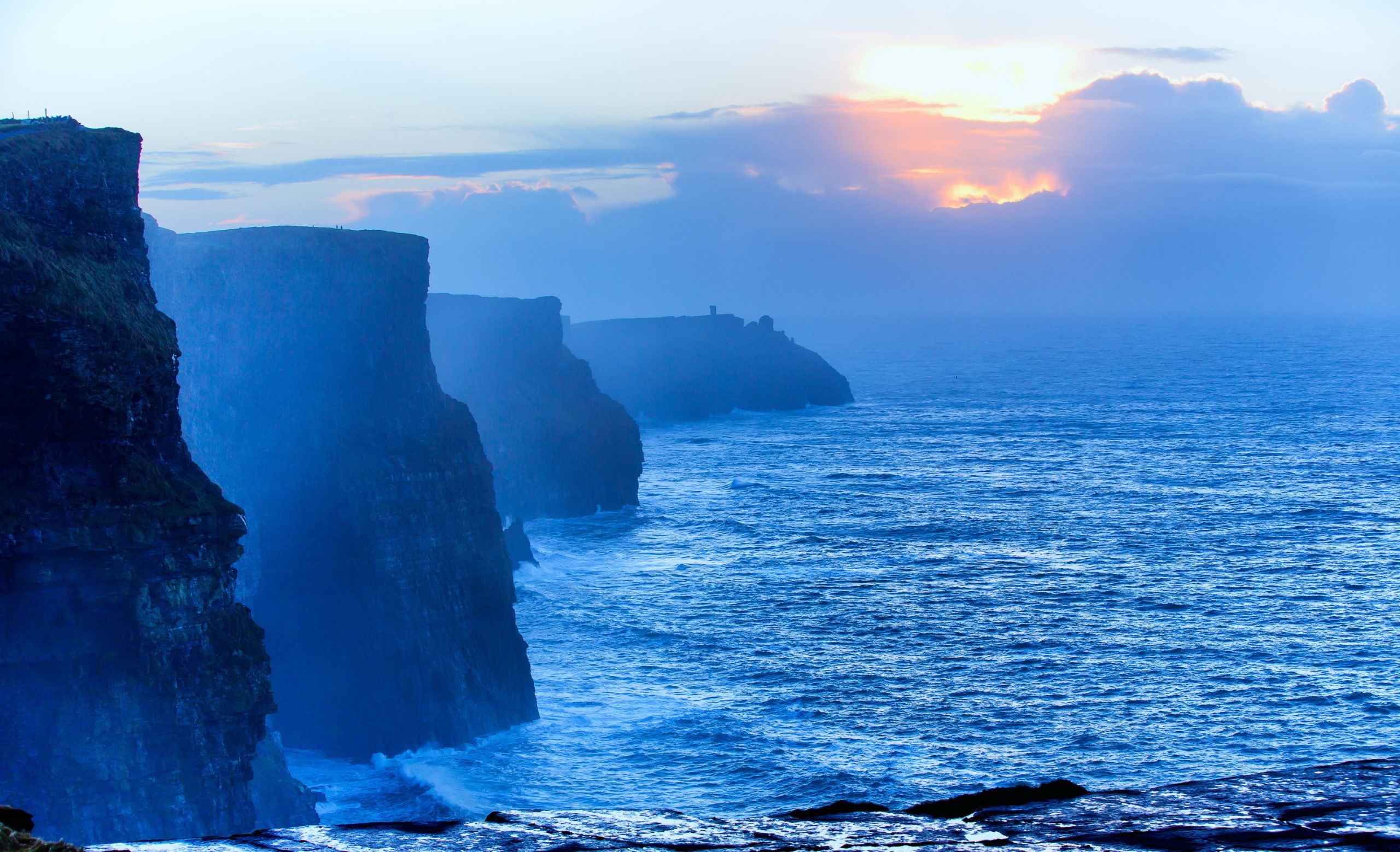 Scogliere di Moher, Irlanda, 2560x1558 2K, Desktop