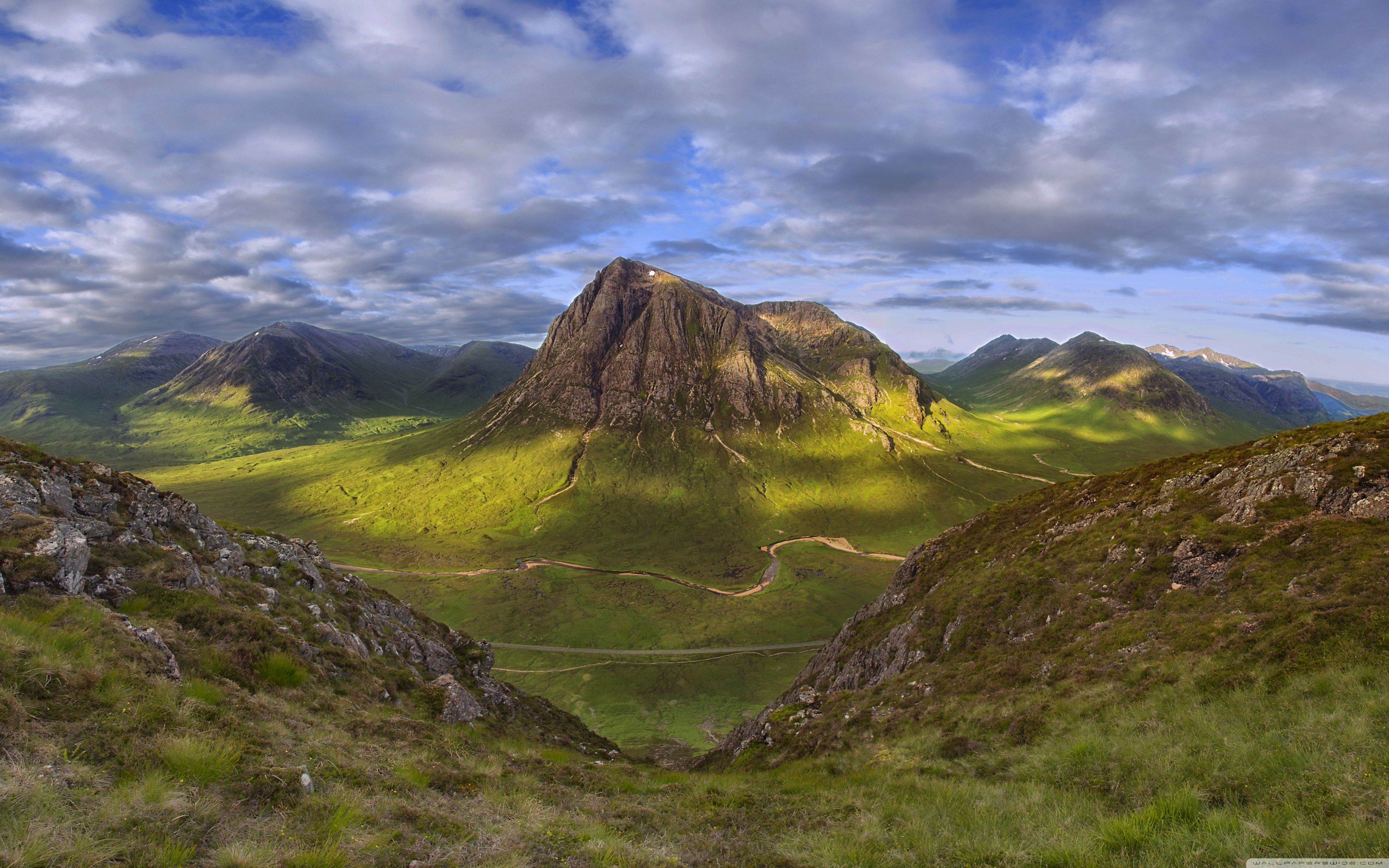 Highlands scozzesi valle montuosa, 3840x2400 4K, PC Desktop
