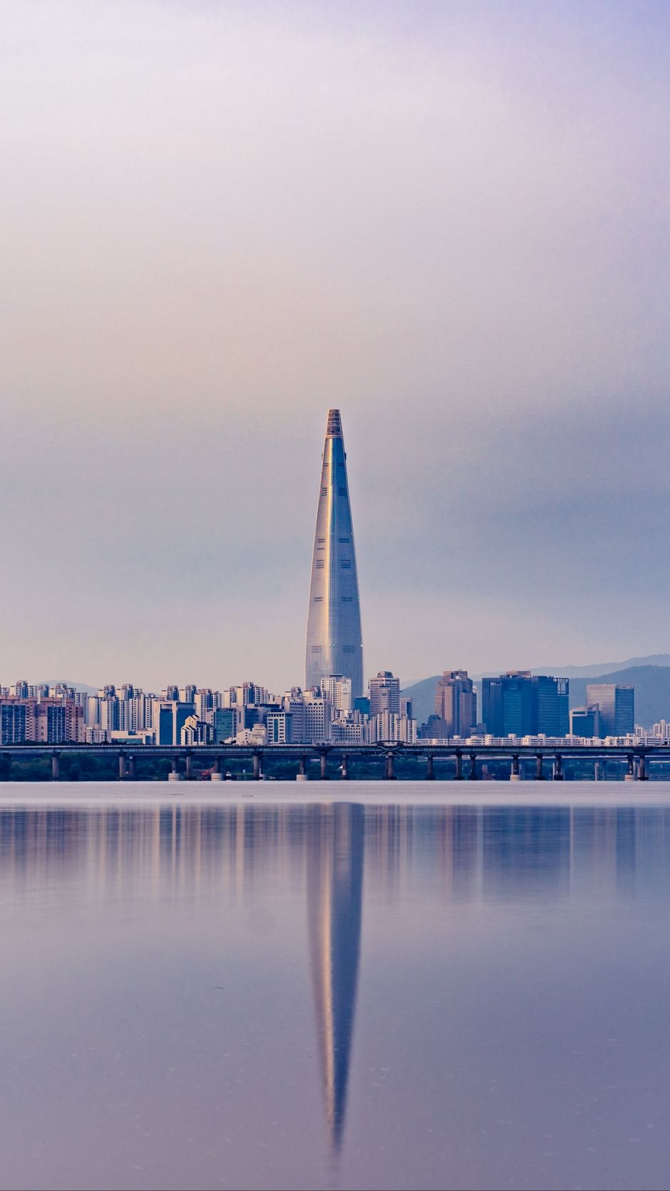 Grattacielo Seoul panorama fiume, 938x1668 Full HD Verticale, iPhone Pro