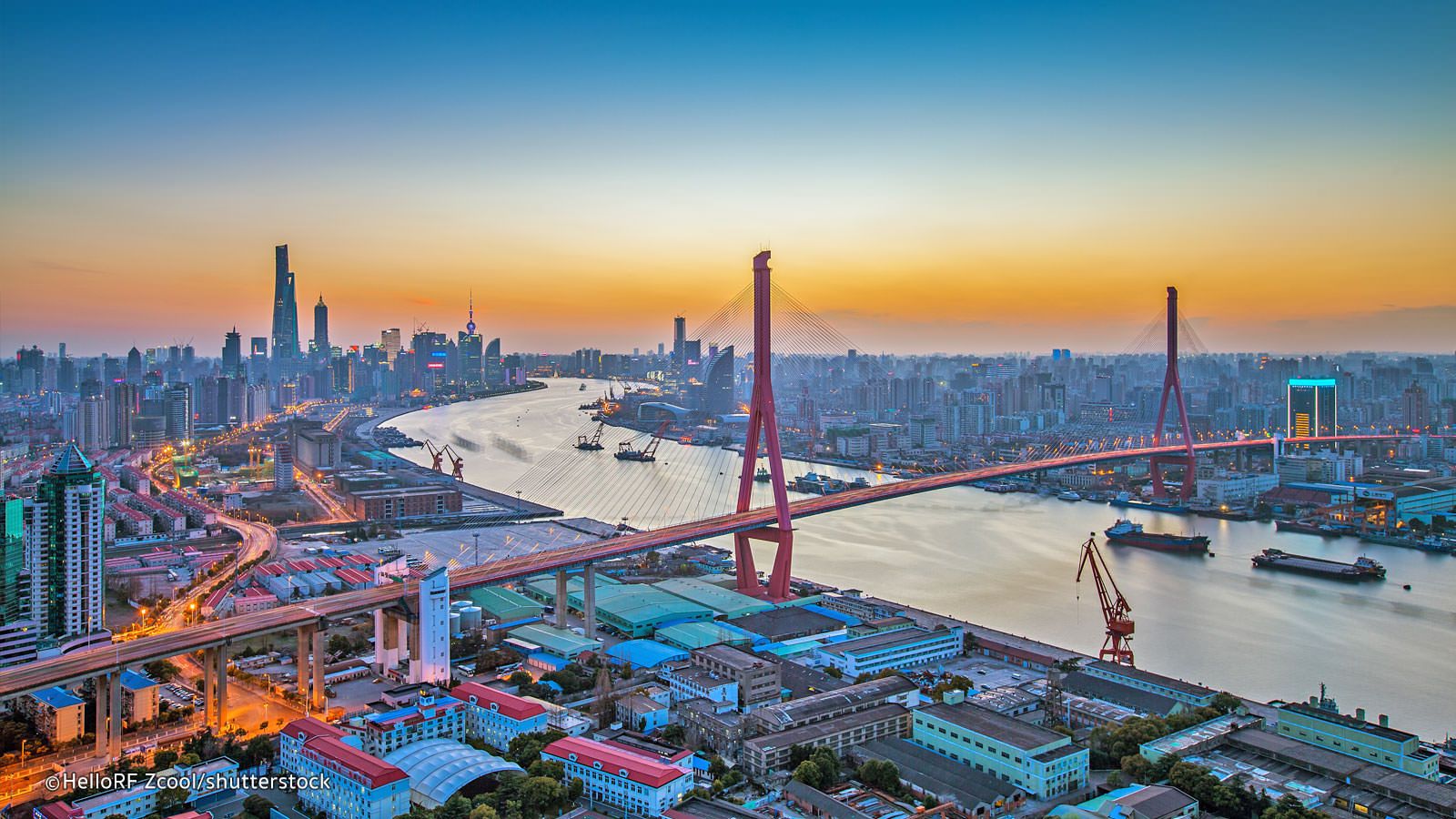 Skyline Shanghai al tramonto, 1600x900 HD Ready, iMac
