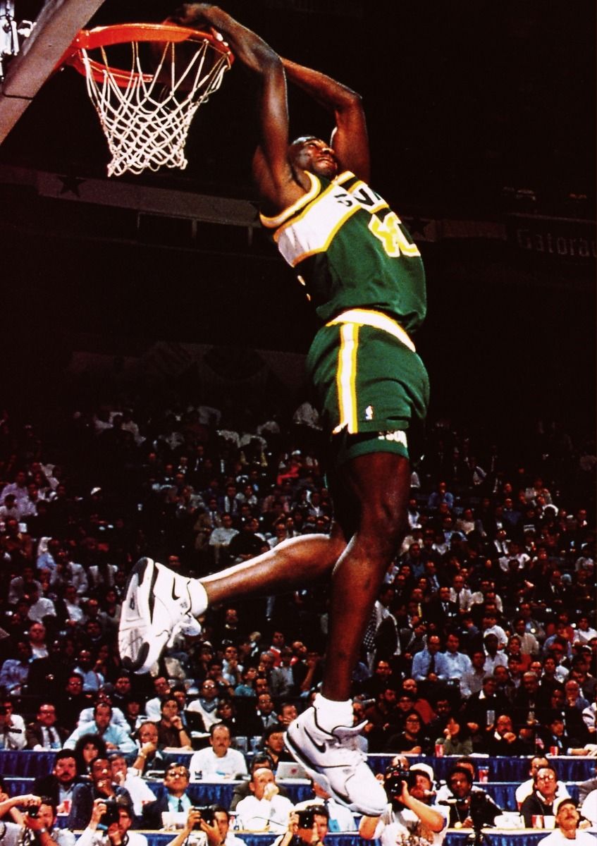 Shawn Kemp schiacciata basket, 847x1200 Verticale, Telefono