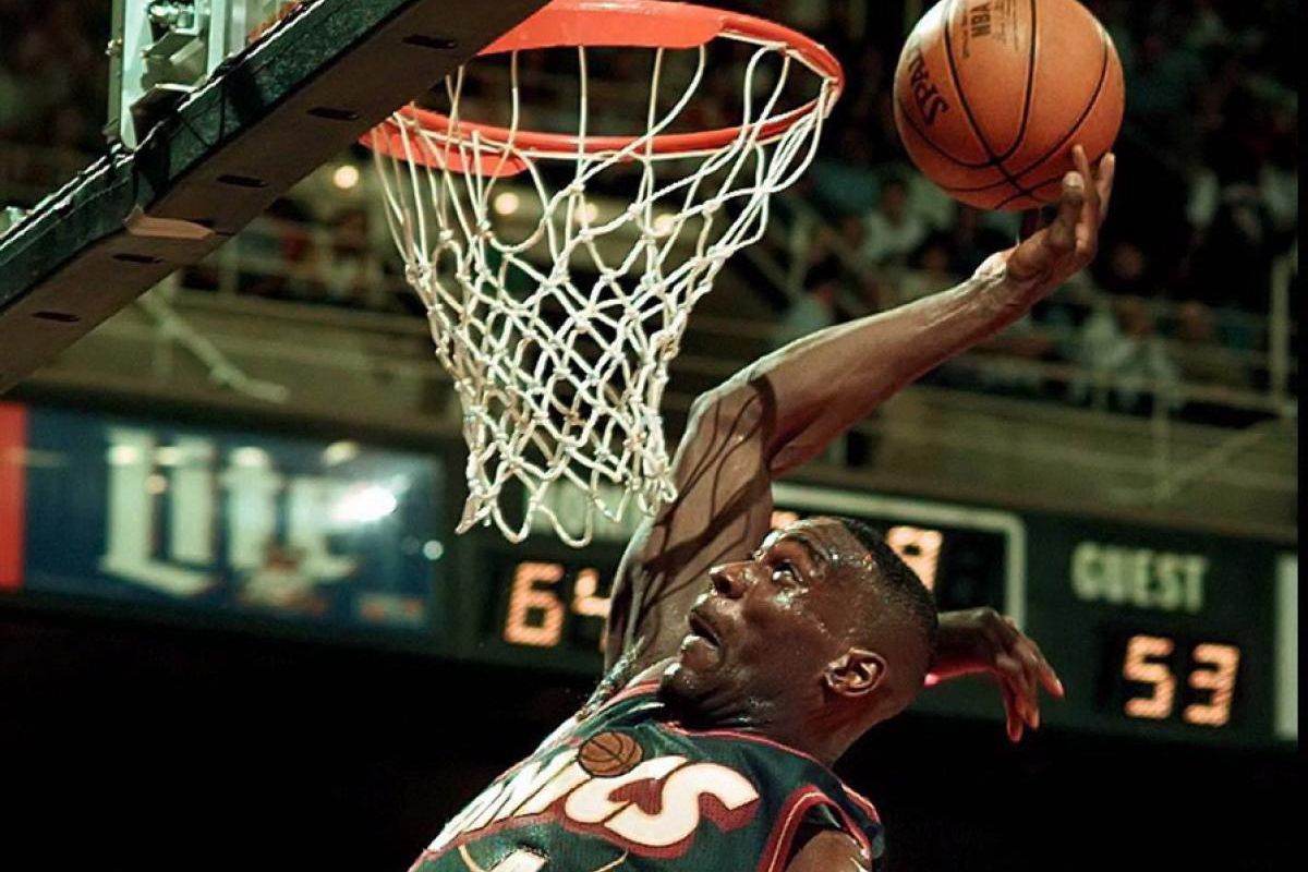 Shawn Kemp poster basket, 1108x1664 Verticale, Telefono