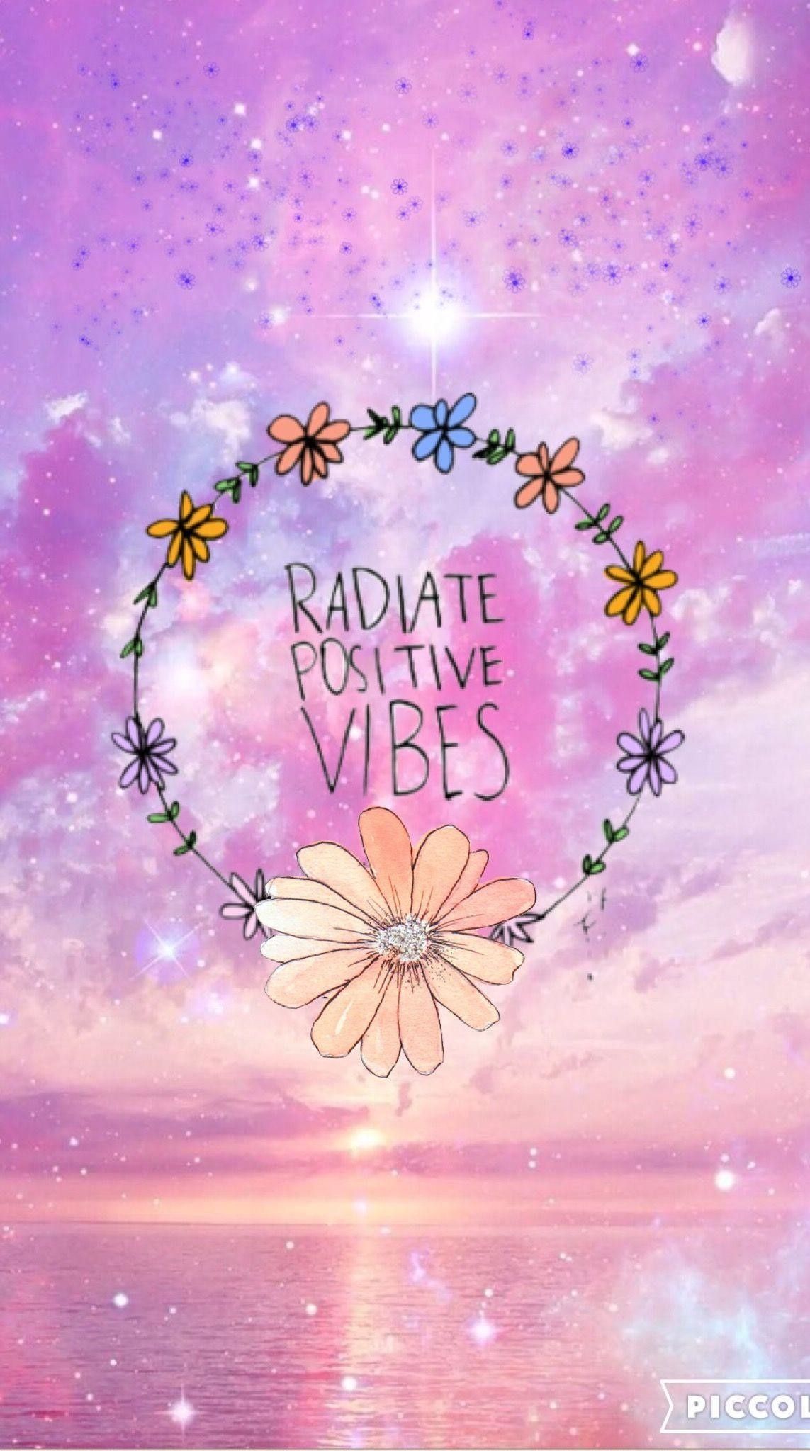 Corona di fiori scritta Radiate Positive Vibes, 1143x2048 Full HD Verticale, Smartphone